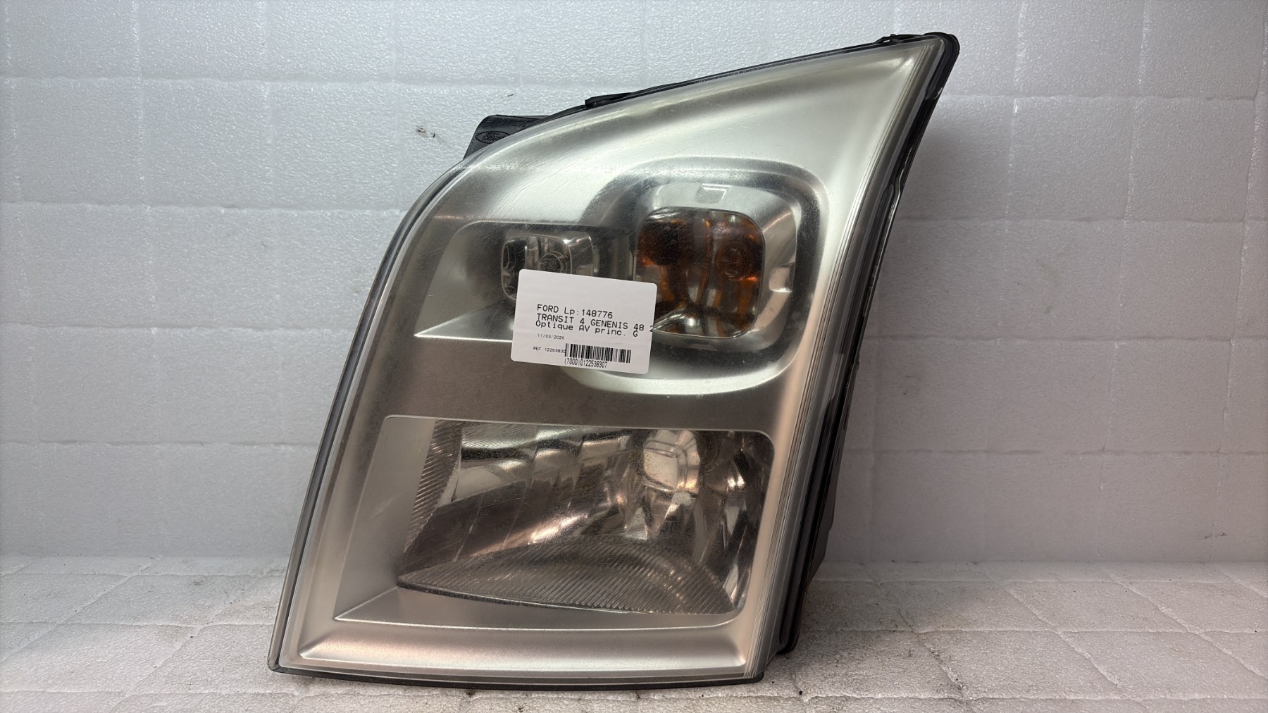 Optique avant principal gauche (feux)(phare) ford transit 4