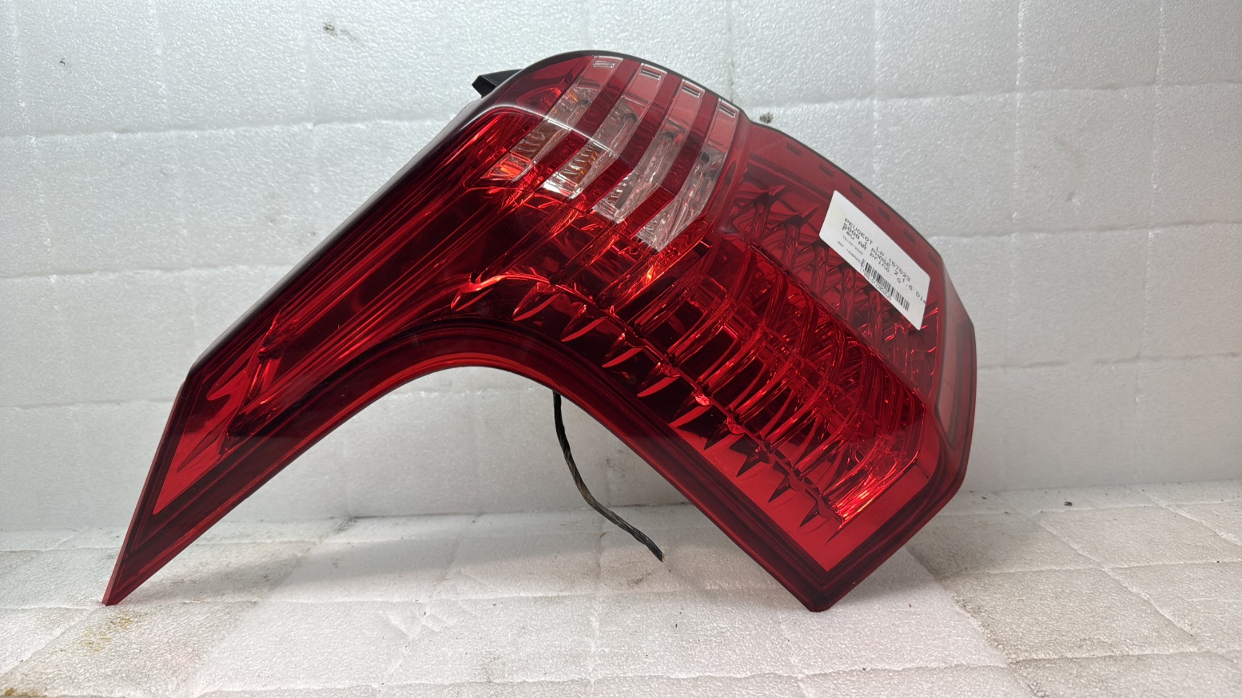 Feu arriere principal gauche (feux) peugeot 5008 1 phase 2