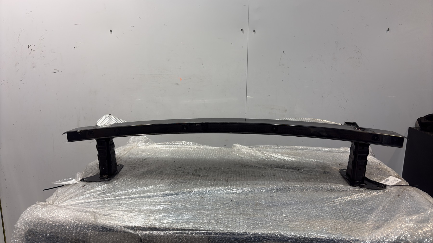 Renfort pare choc arriere (traverse) renault twingo 3 phase 2