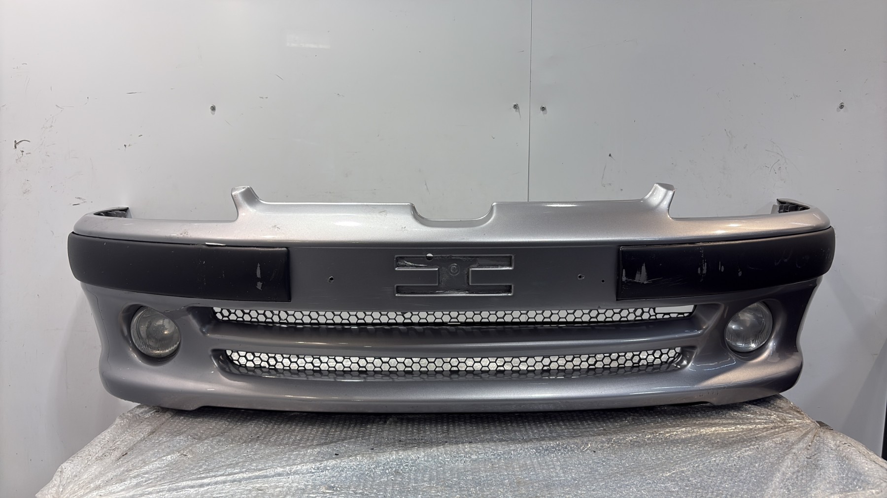 Pare choc avant peugeot 106 phase 2