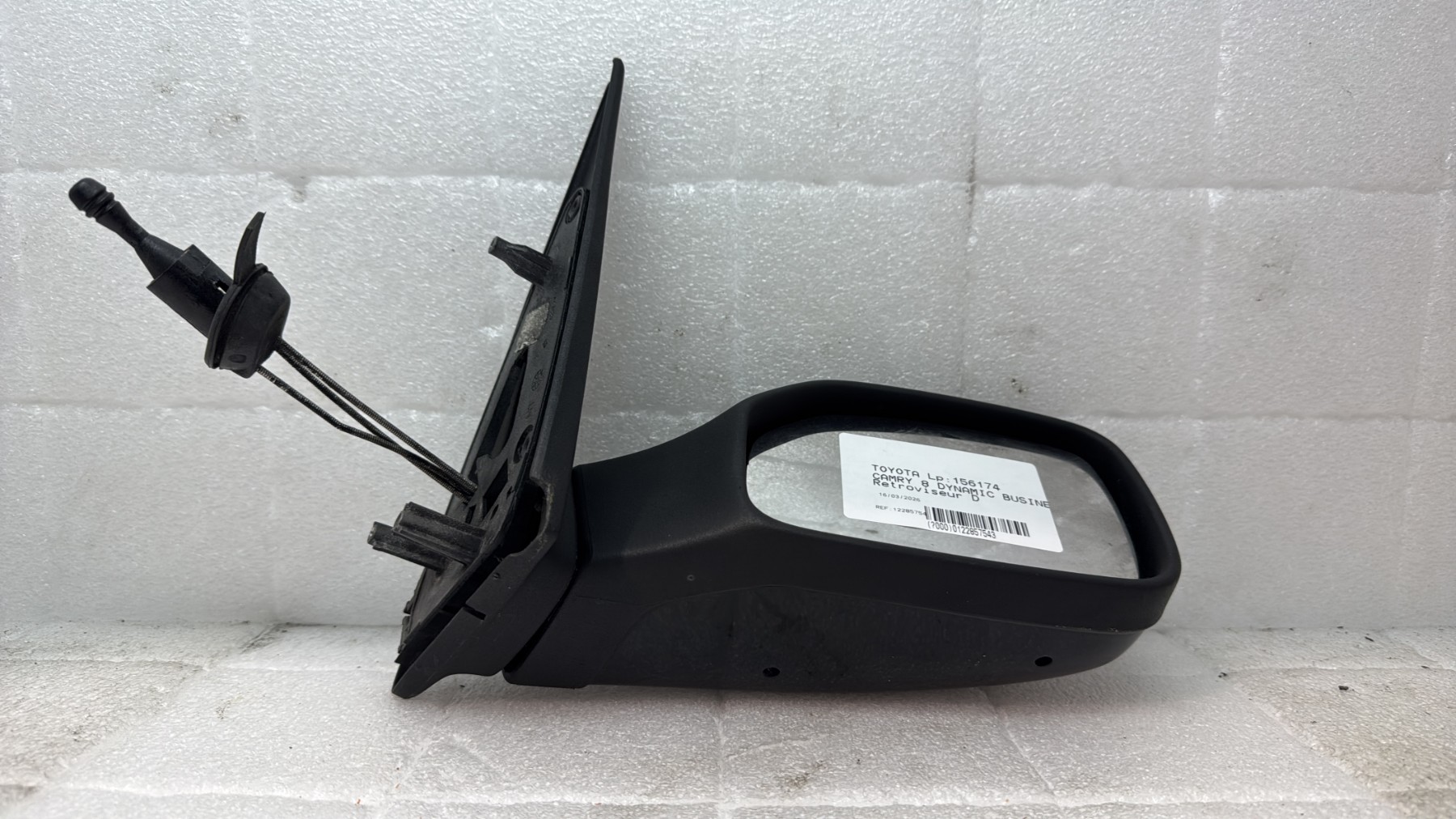 Retroviseur droit toyota camry 8