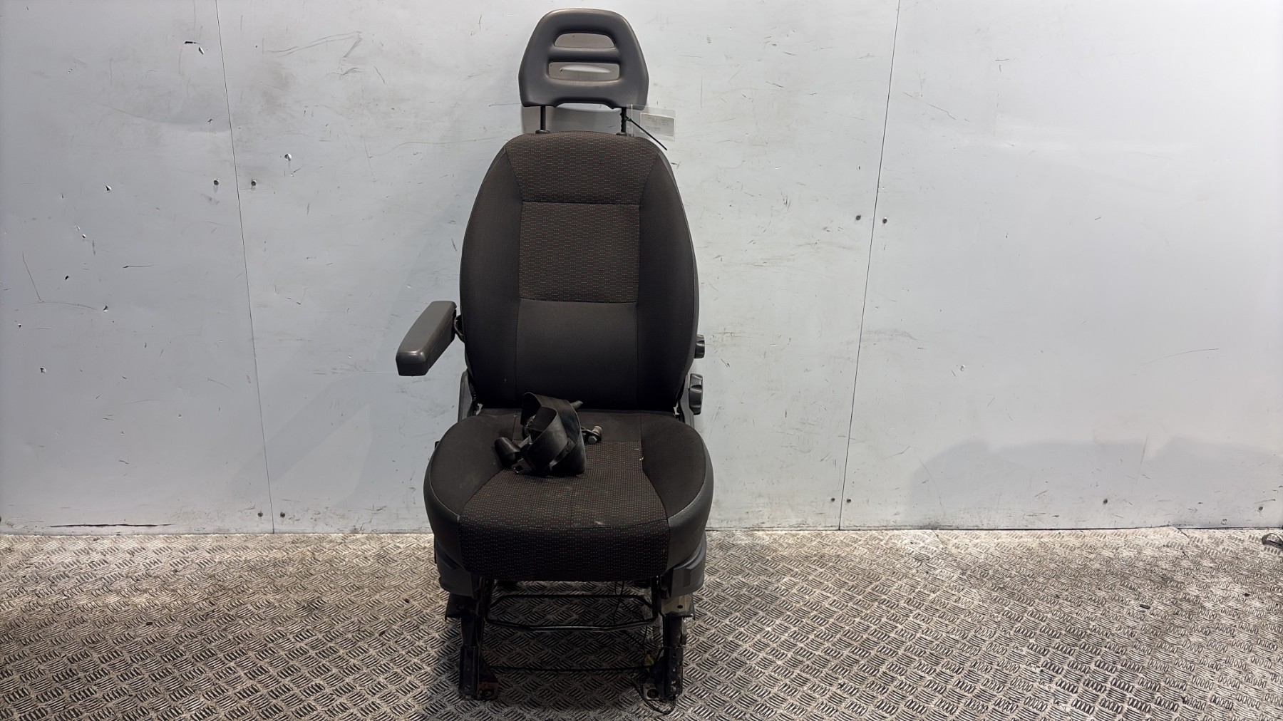 Siege avant gauche citroen jumper 3 phase 2