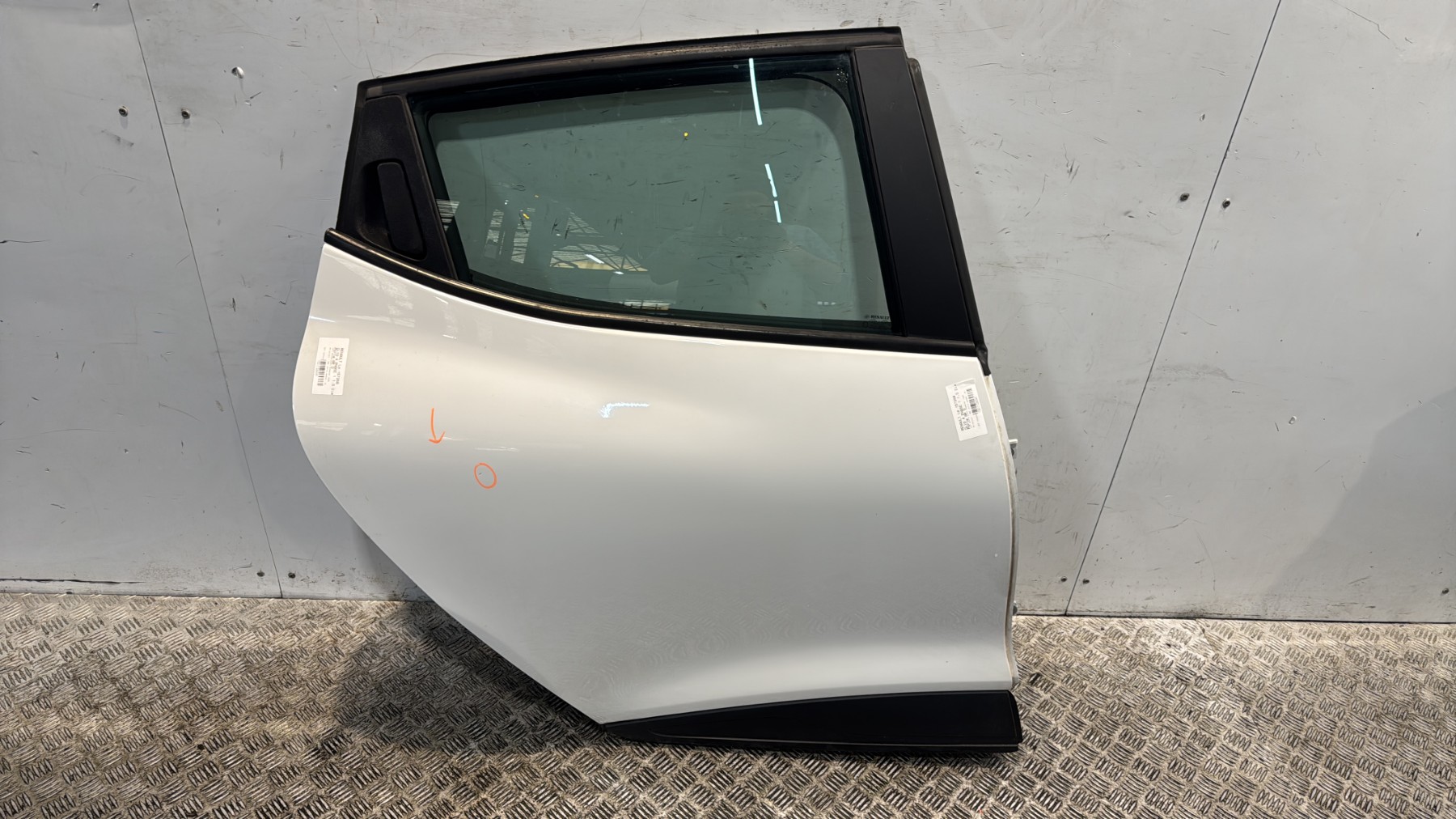 Porte arriere droit renault clio 4 phase 1