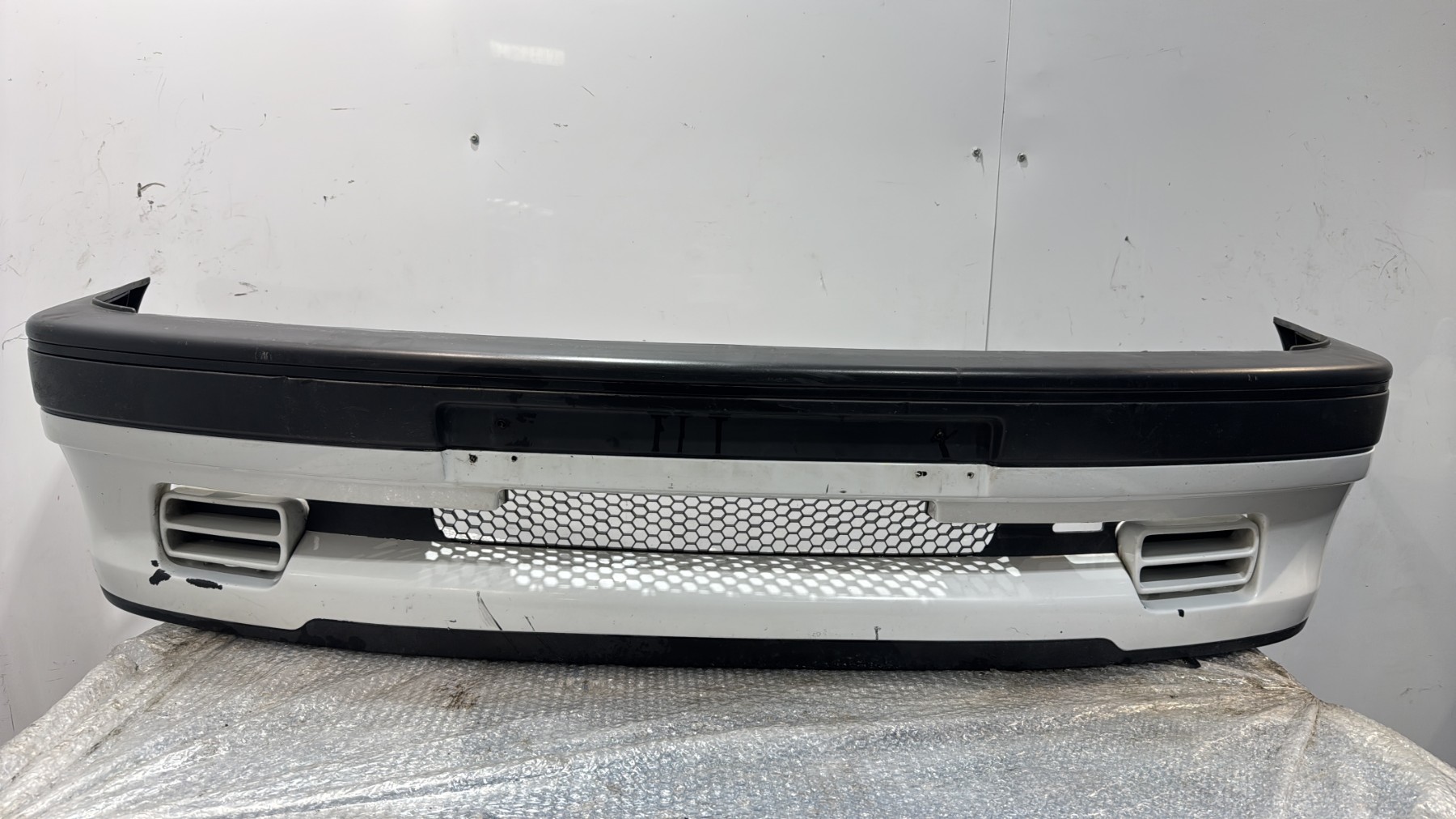 Pare choc avant peugeot 106 phase 1