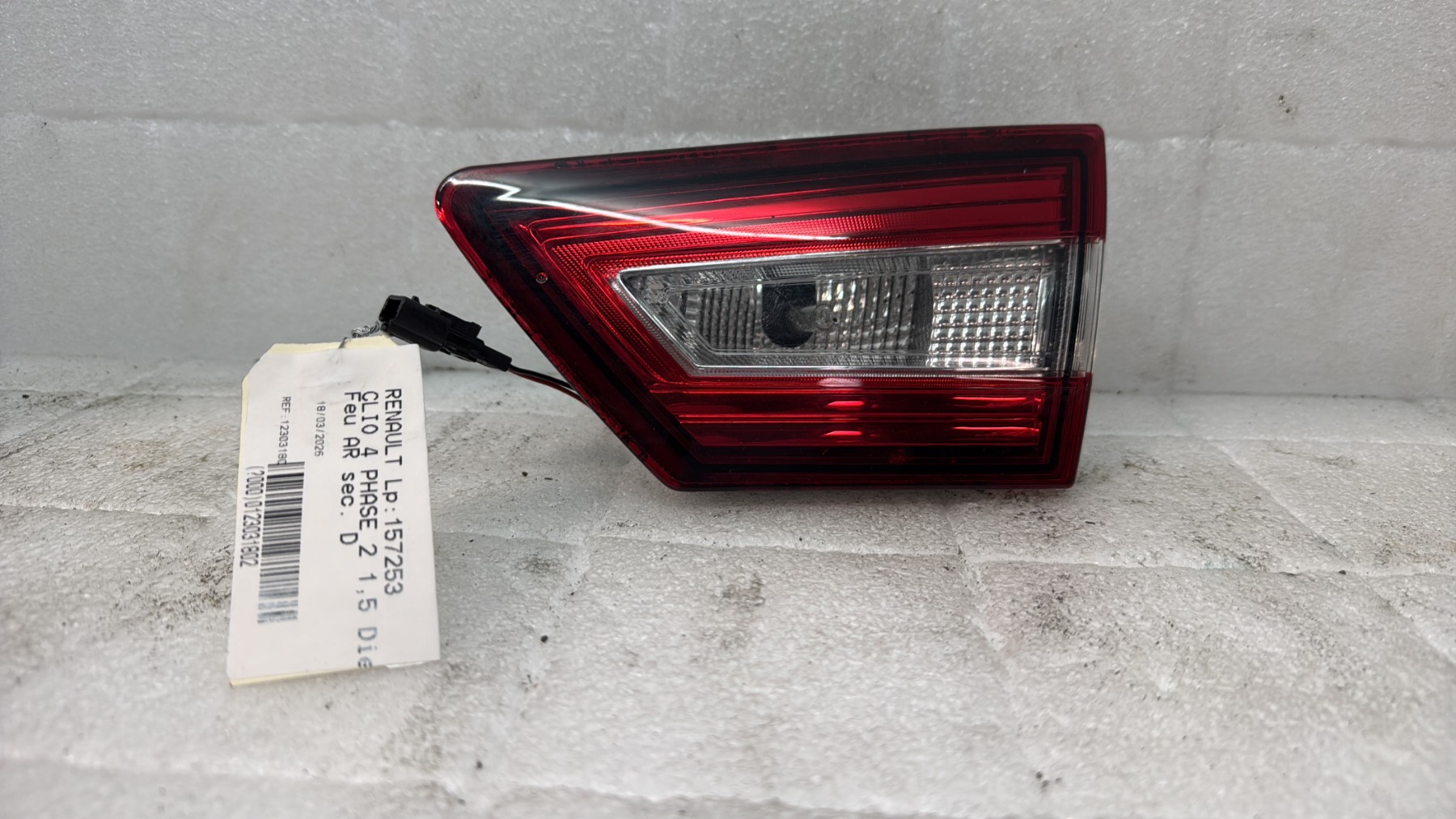 Feu arriere secondaire droit (feux) renault clio 4 phase 2