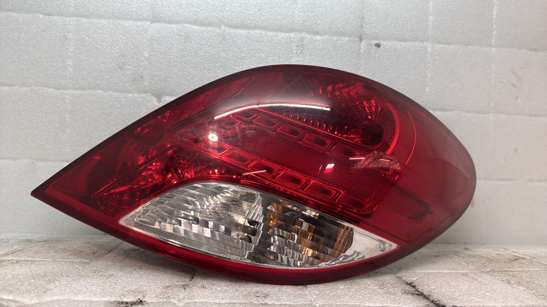 Feu arriere principal droit (feux) peugeot 207 phase 2