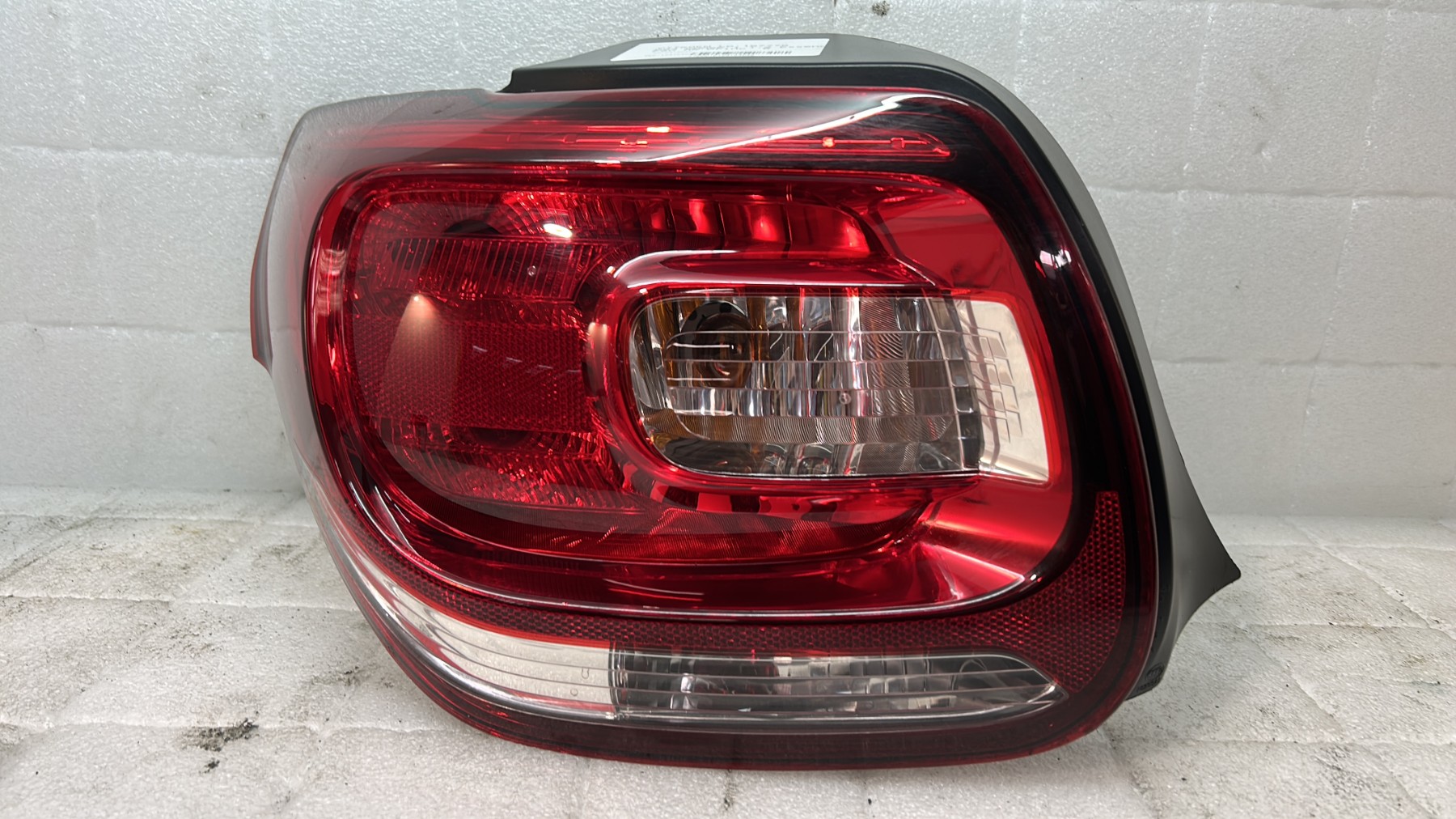 Feu arriere principal gauche (feux) citroen ds3 phase 1