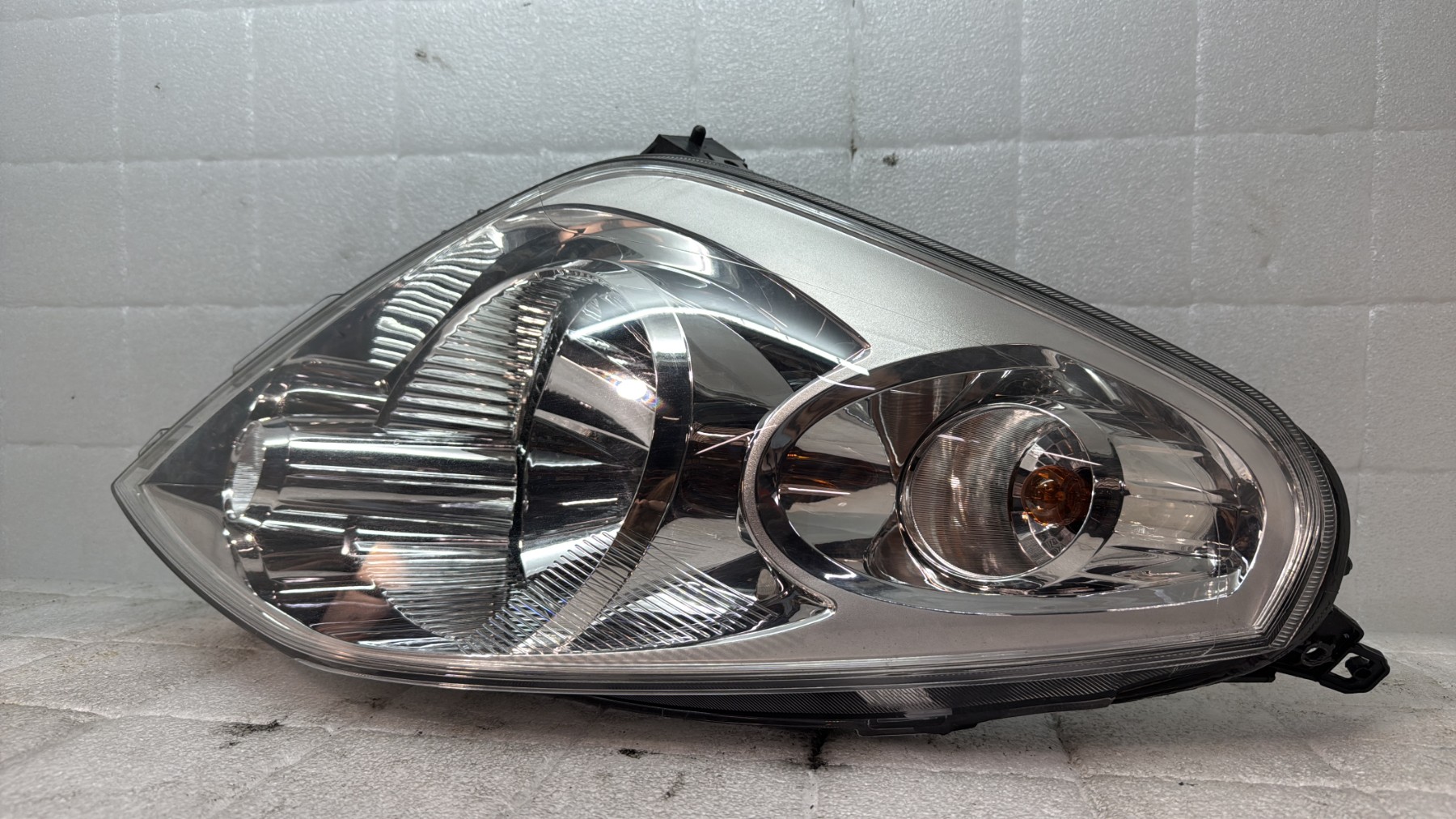 Optique avant principal droit (feux)(phare) suzuki splash