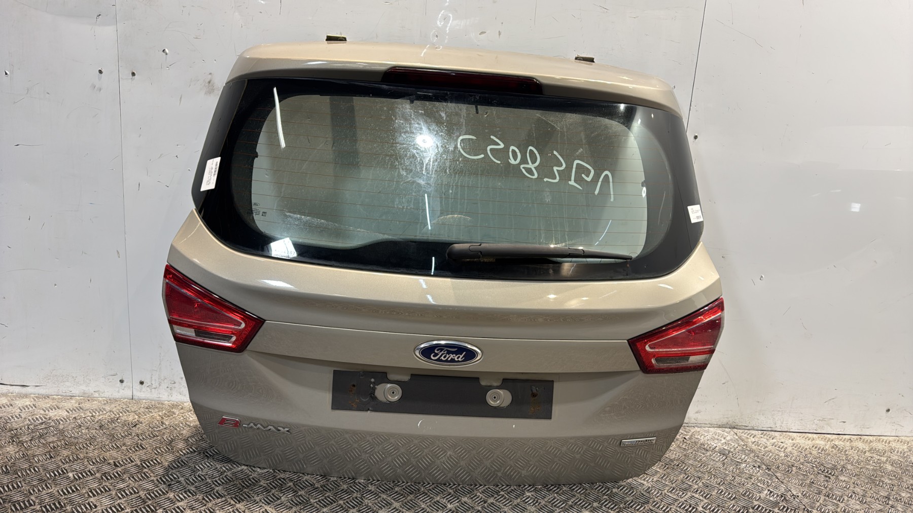 Malle/Hayon arriere ford b-max