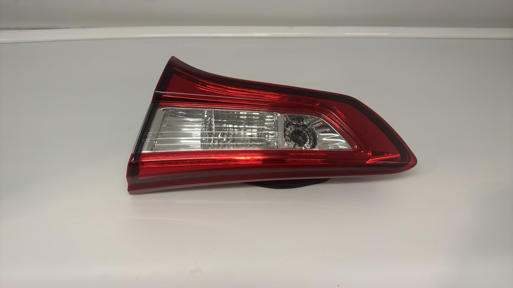 Feu arriere secondaire droit (feux) toyota yaris 3 phase 3