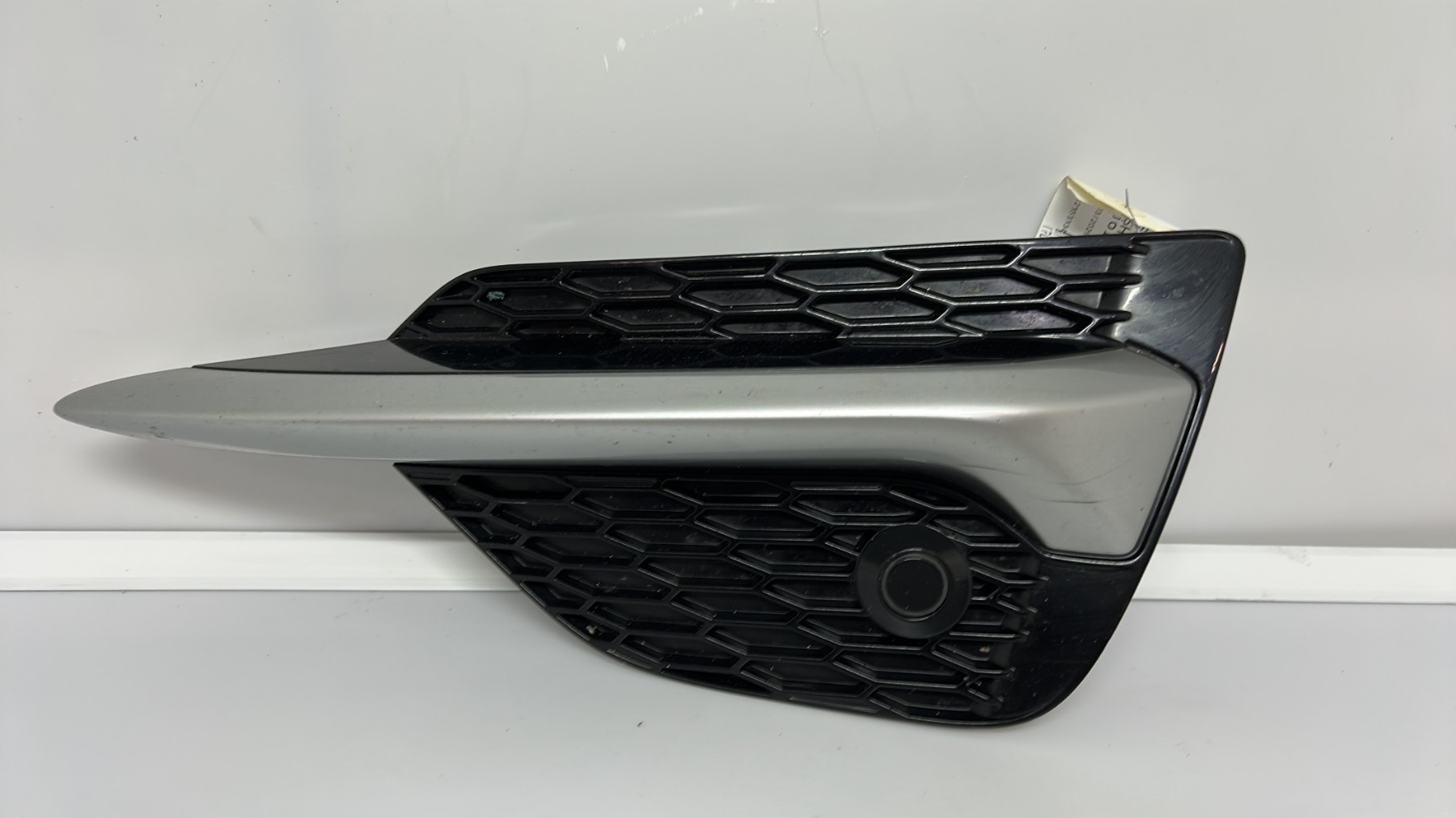 Enjoliveur anti brouillard nissan qashqai 2 phase 2