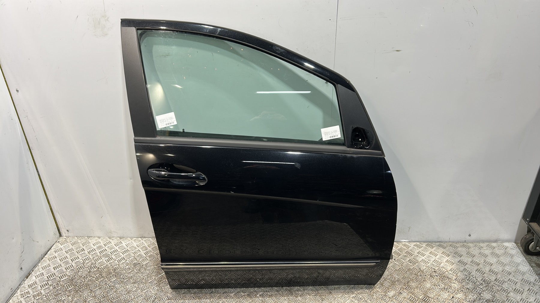 Porte avant droit mercedes classe a 169 phase 1