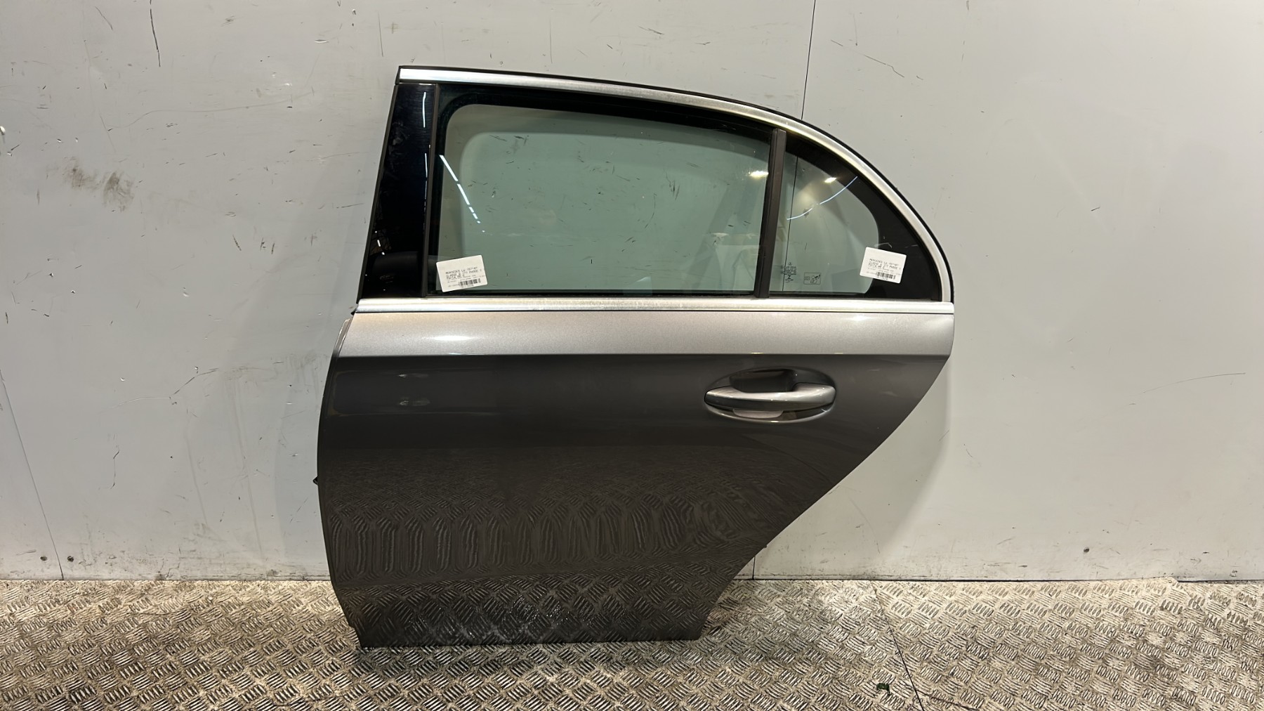 Porte arriere gauche mercedes classe a 177 phase 1