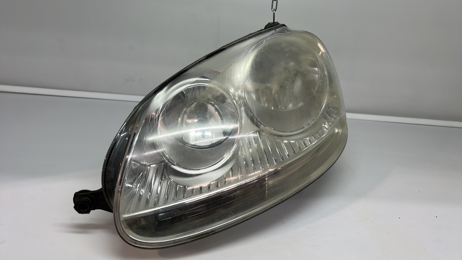 Optique avant principal gauche (feux)(phare) volkswagen golf 5