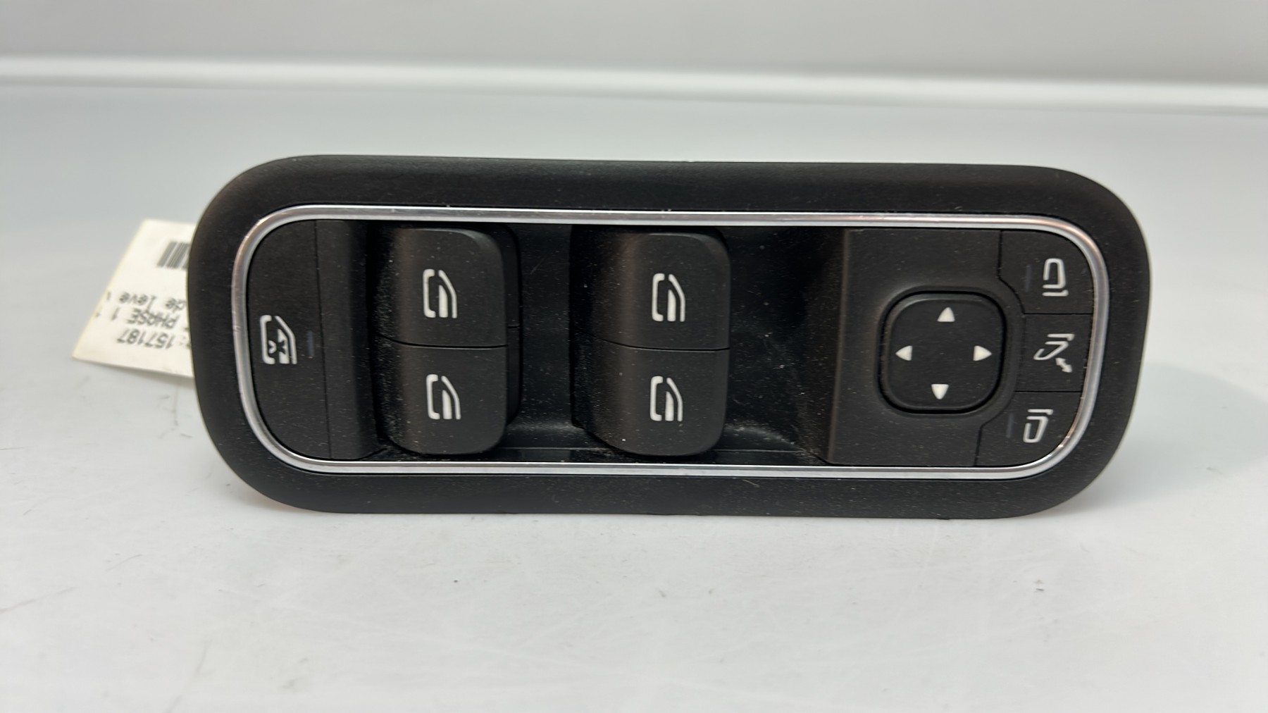 Interrupteur de leve vitre avant gauche mercedes classe a 177 phase 1