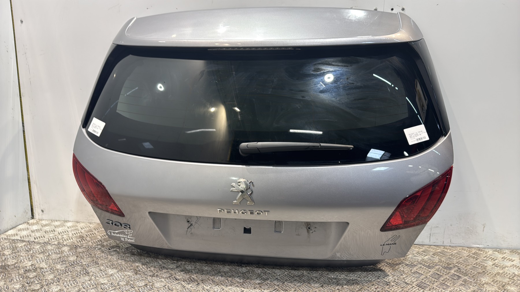 Malle/Hayon arriere peugeot 308 2 phase 1