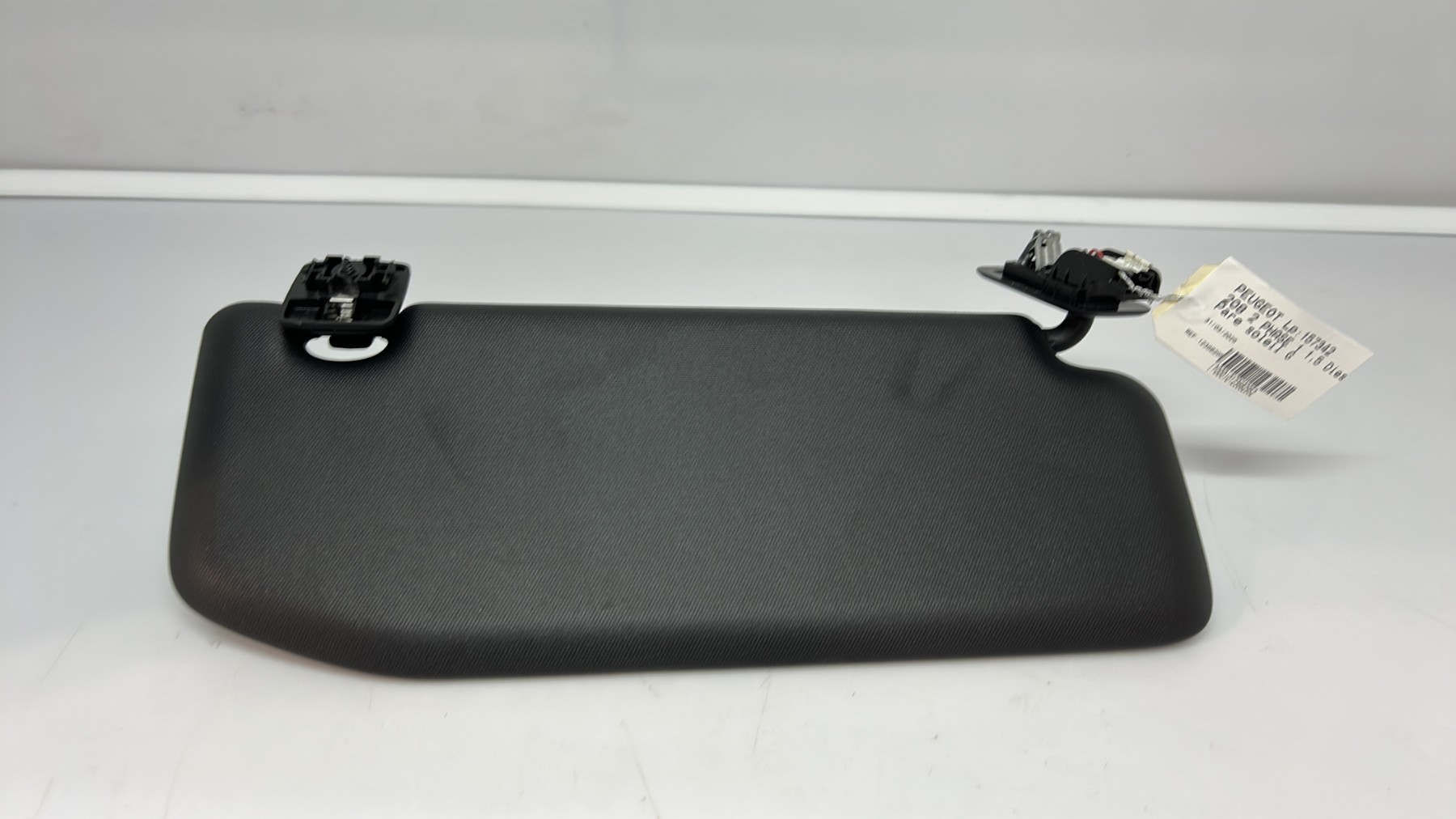 Pare soleil gauche peugeot 208 2 phase 1