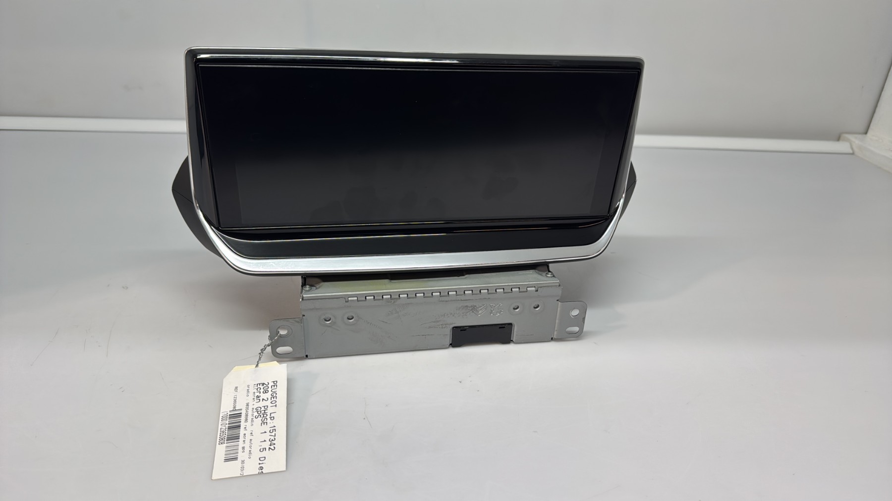 Ecran GPS peugeot 208 2 phase 1