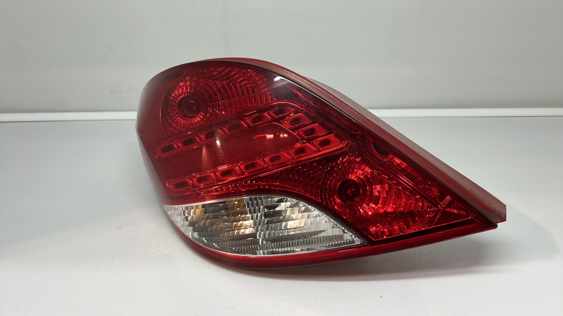 Feu arriere principal gauche (feux) peugeot 207 phase 2