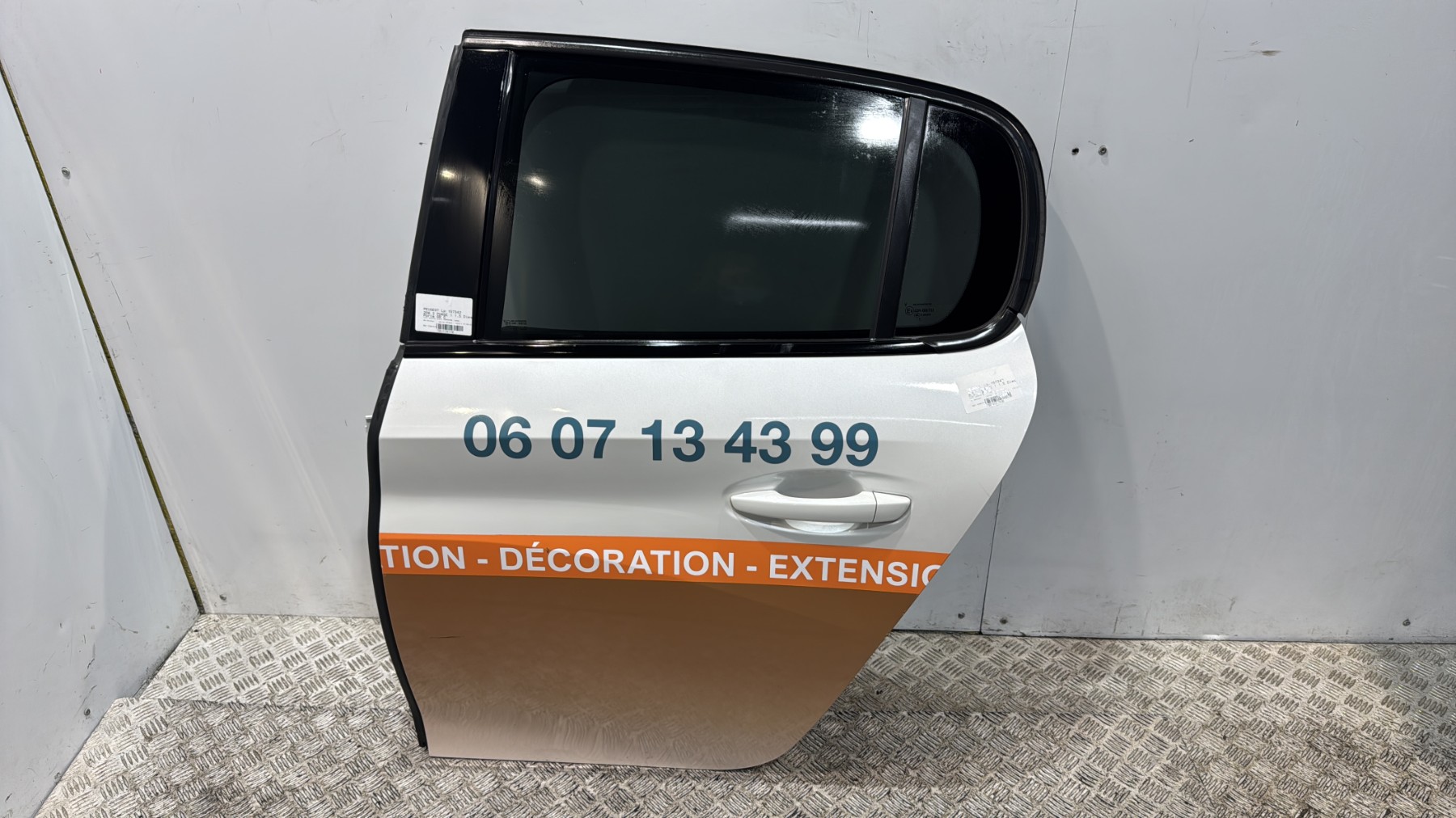 Porte arriere gauche peugeot 208 2 phase 1