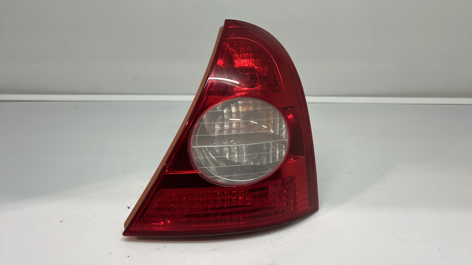 Feu arriere principal droit (feux) renault clio 2 phase 2