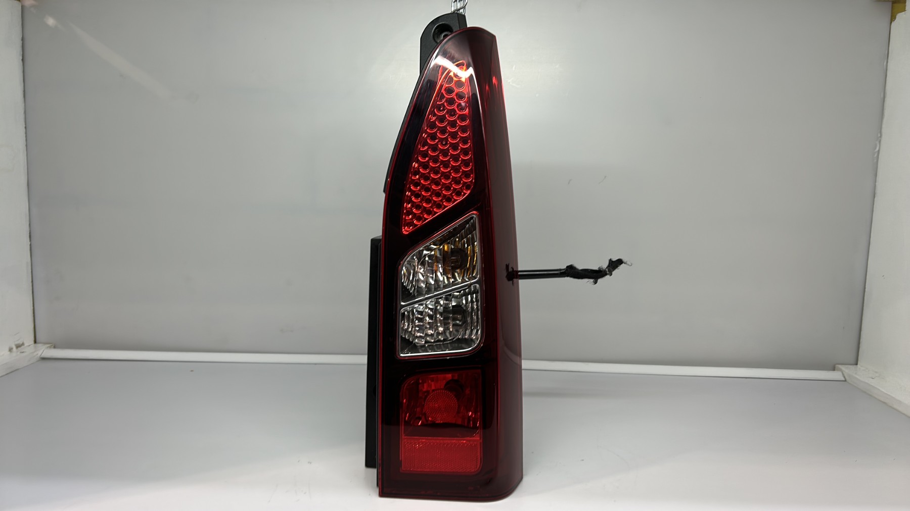 Feu arriere principal droit (feux) citroen berlingo 2 phase 2