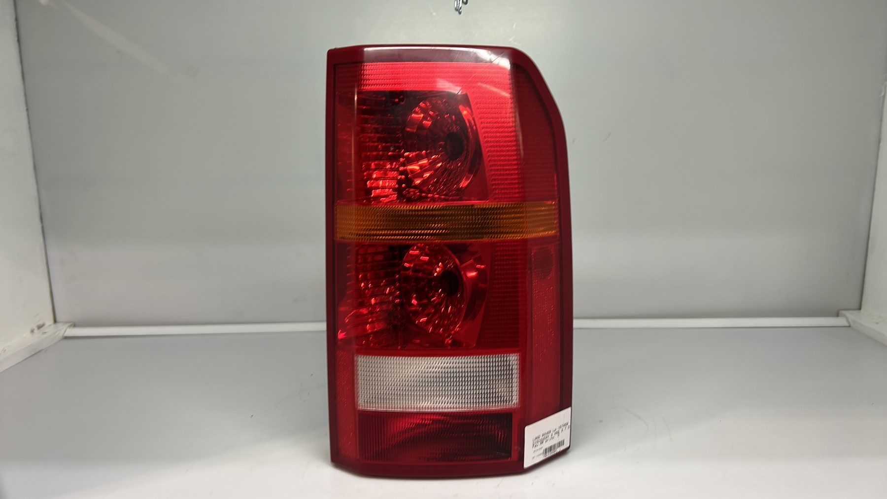 Feu arriere principal droit (feux) land rover discovery 3