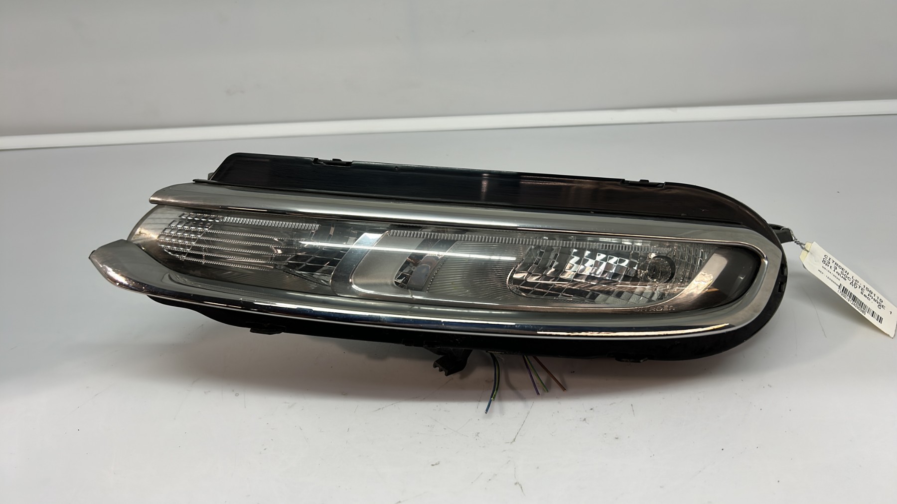 Optique avant secondaire gauche (feux)(clignotant) citroen c3 3 societe phase 1