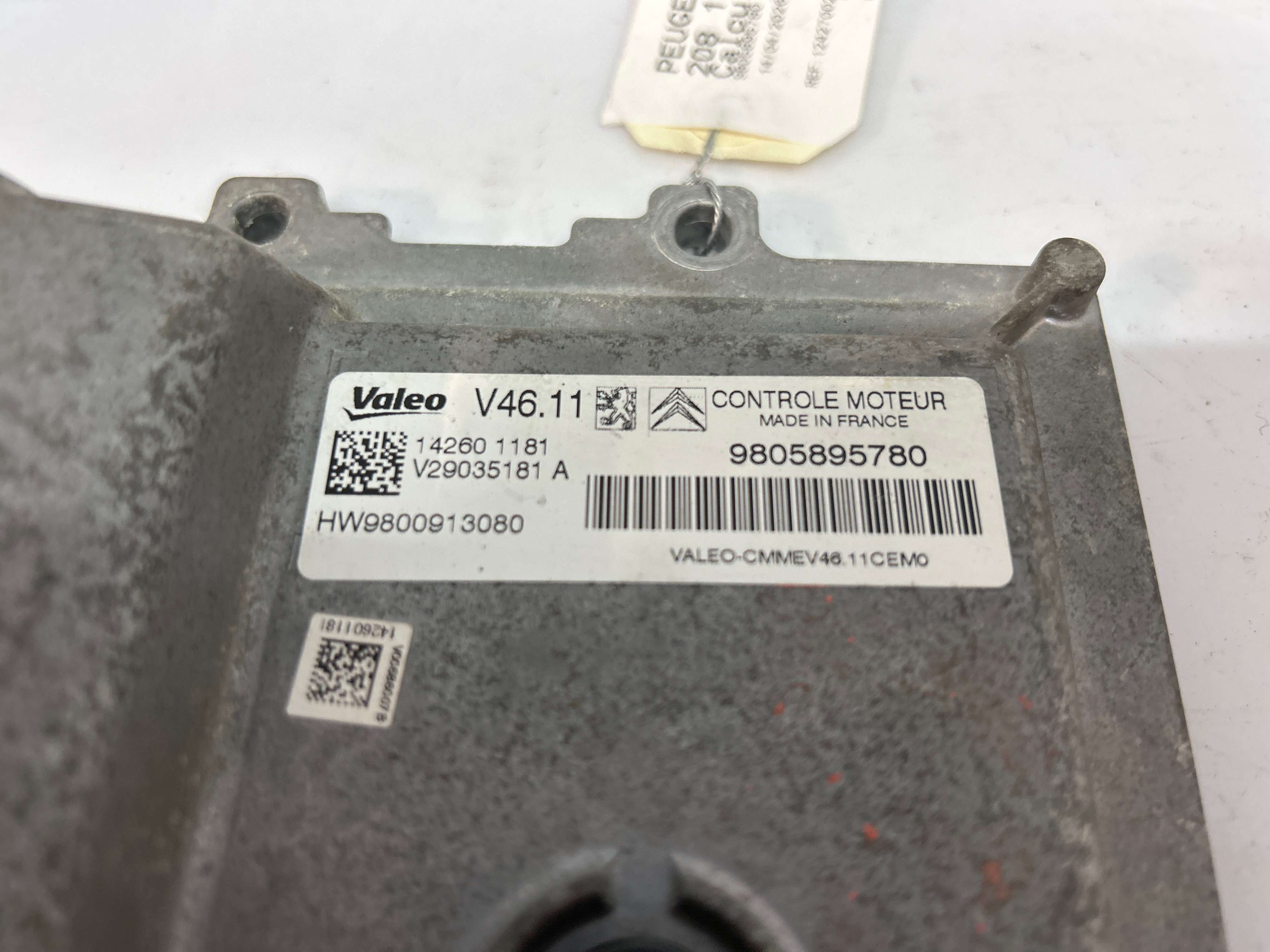 Calculateur moteur peugeot 208 1 phase 1