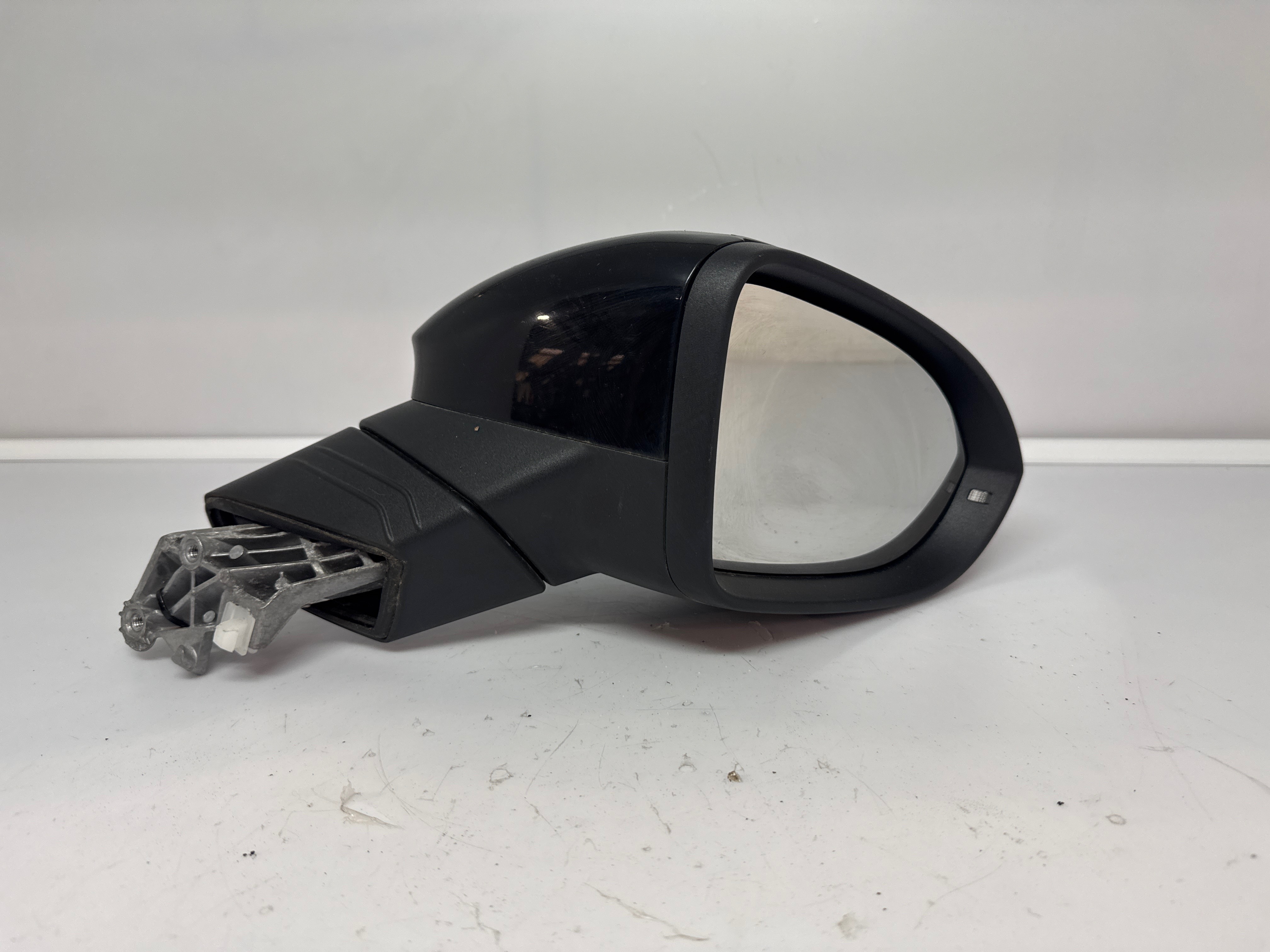 Retroviseur droit volkswagen golf 8 phase 1