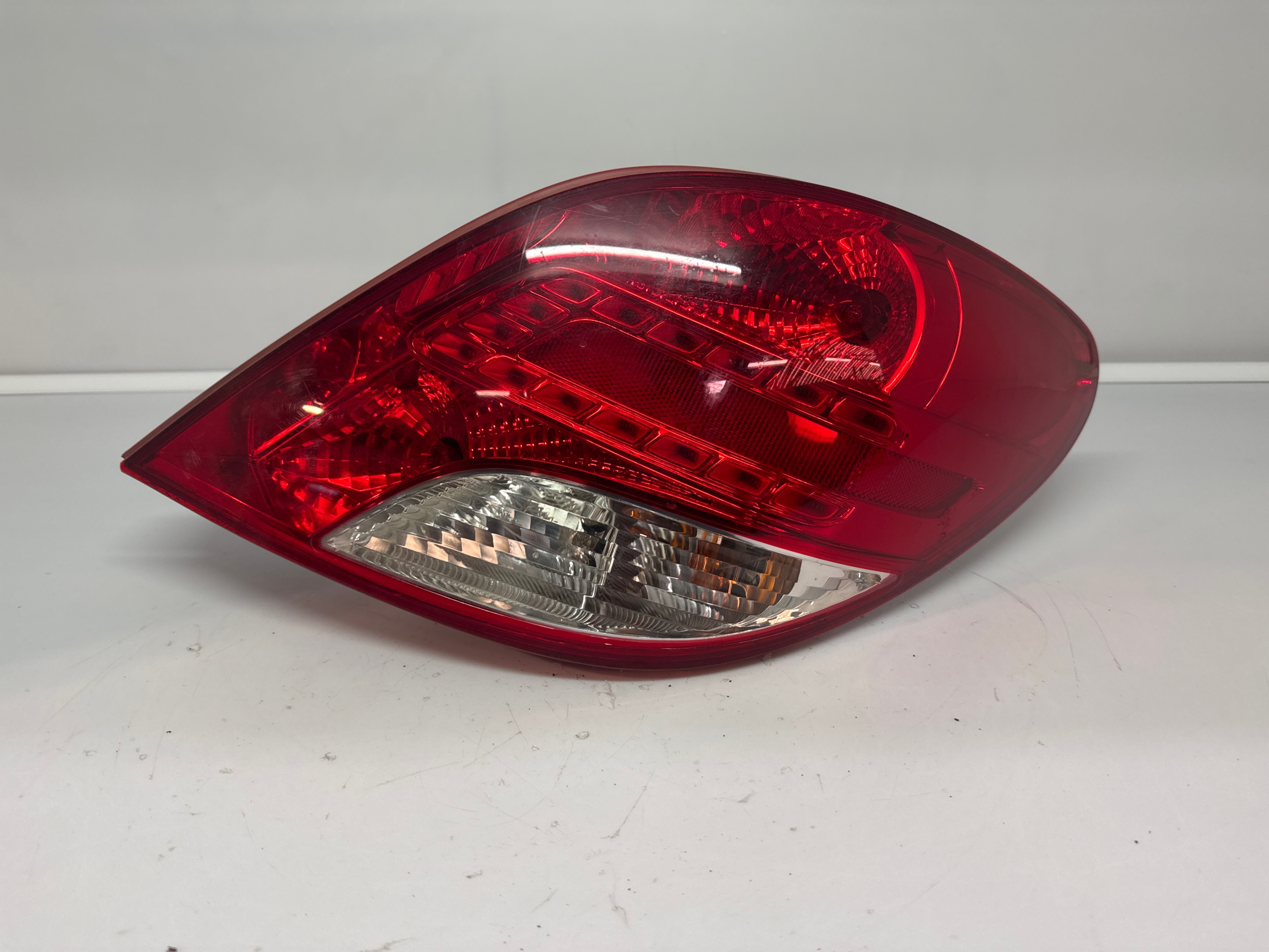 Feu arriere principal droit (feux) peugeot 207 phase 2