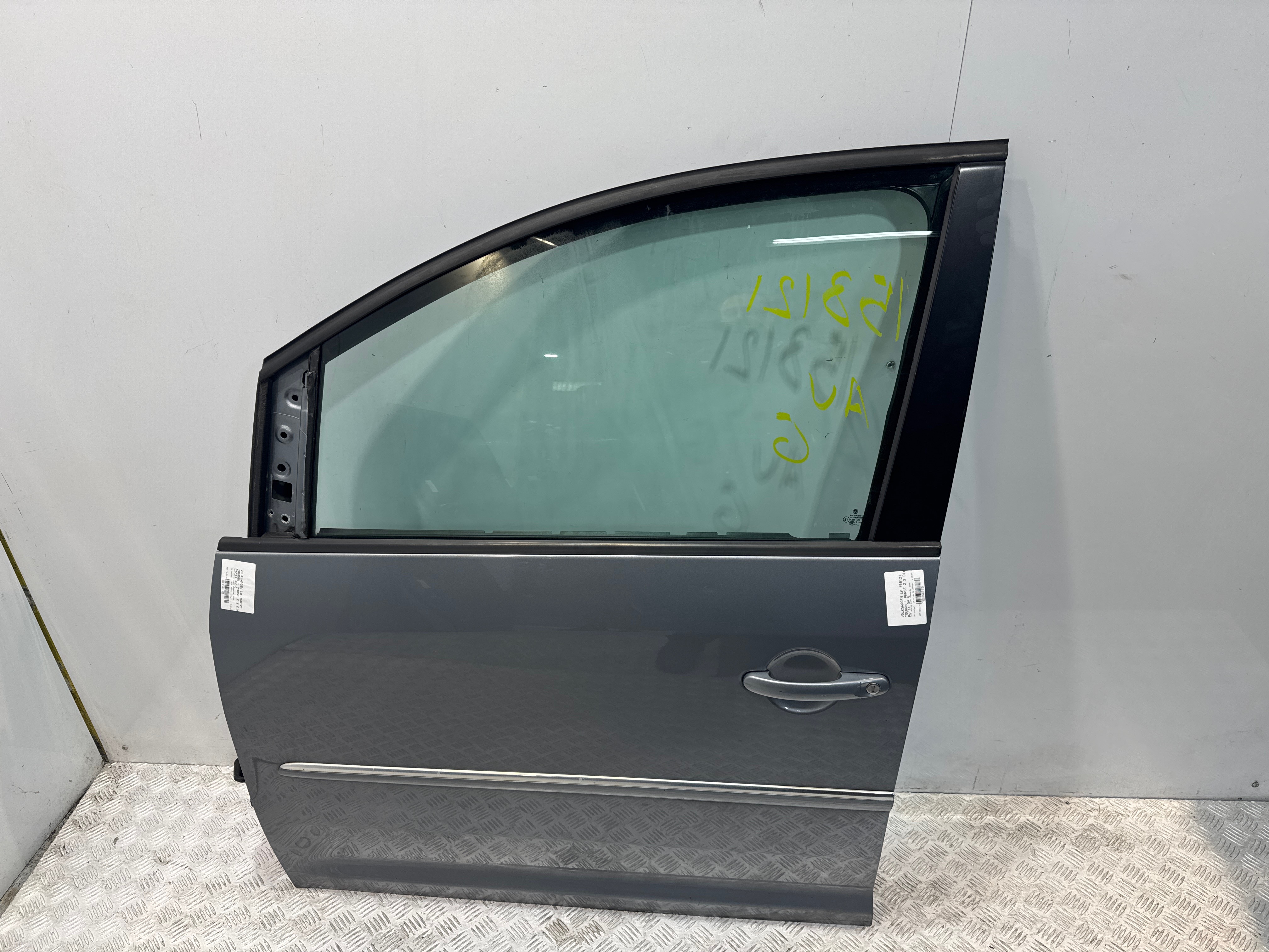 Porte avant gauche volkswagen touran 1 phase 2