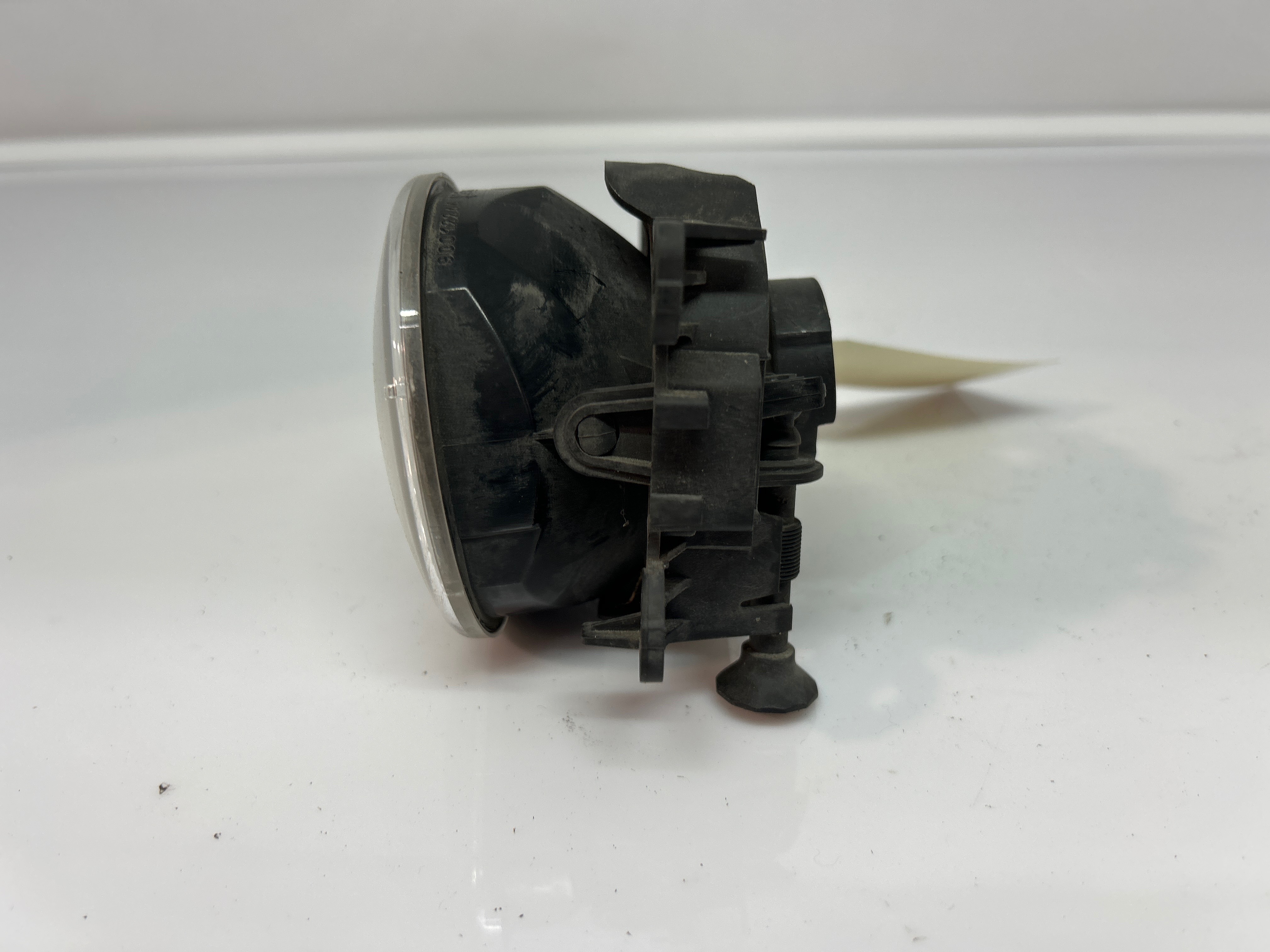 Anti brouillard gauche (feux) renault megane 3 phase 2 break