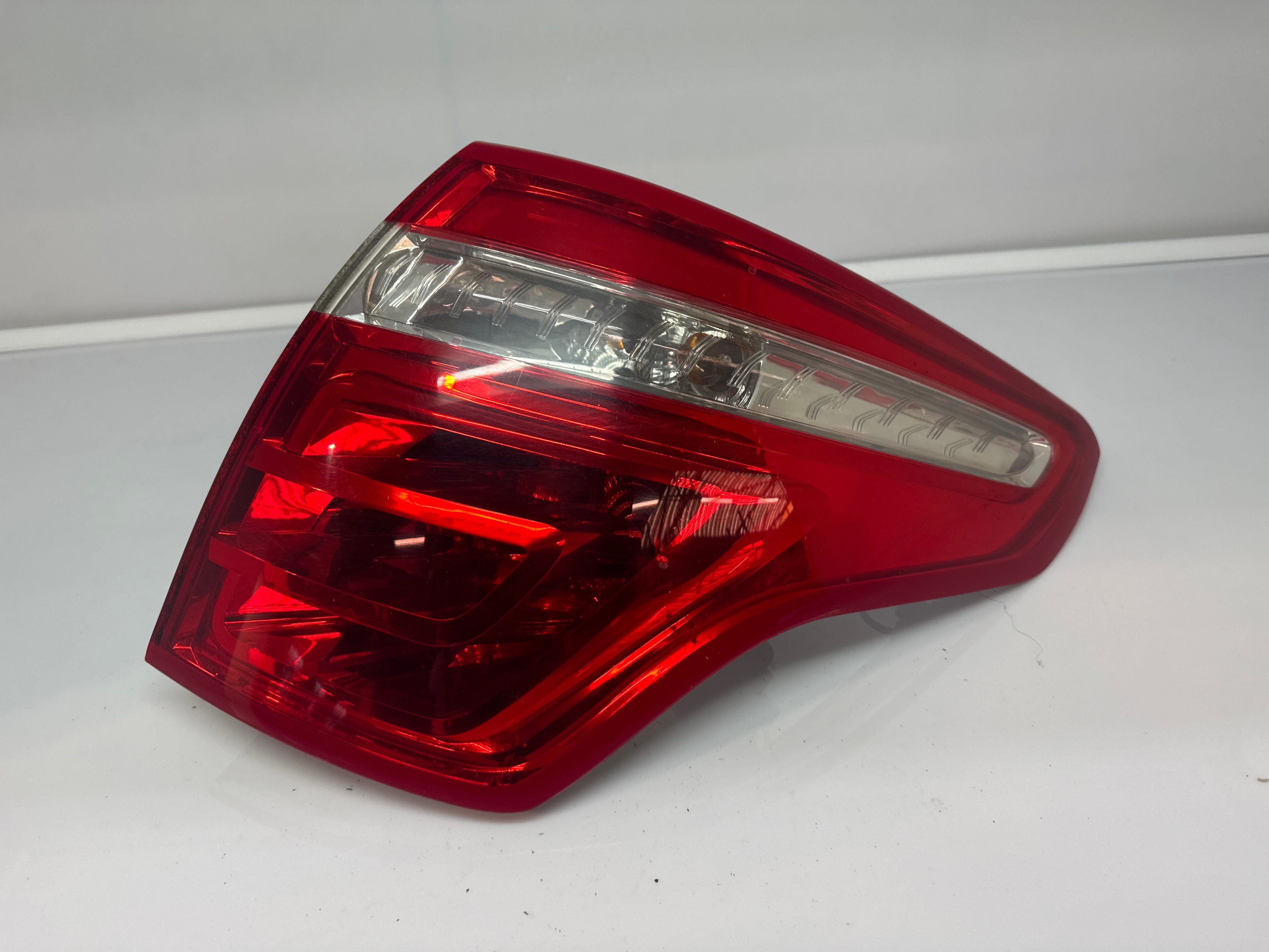 Feu arriere principal droit (feux) citroen c4 picasso 1