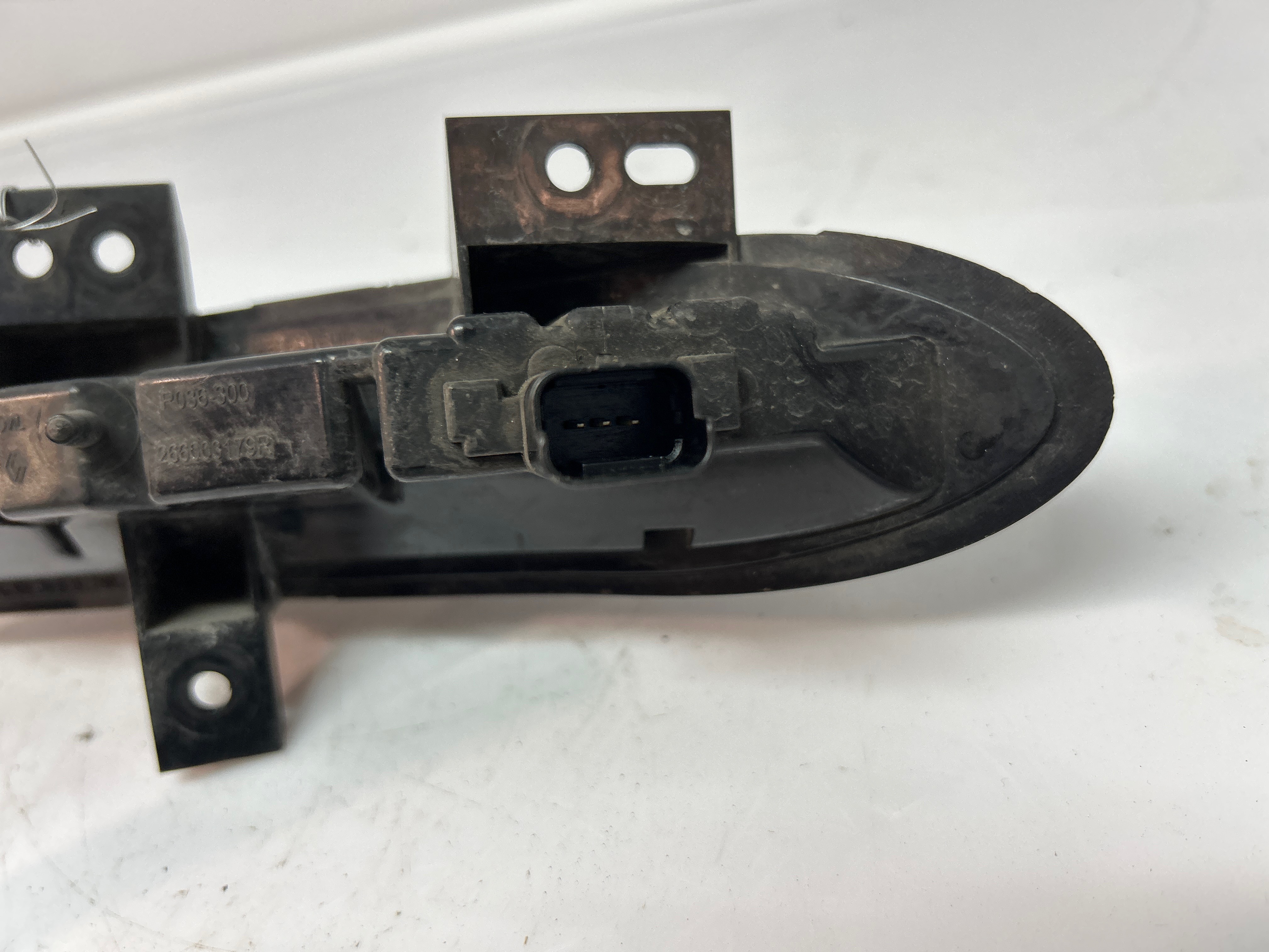 Feu diurne avant droit renault scenic 3 phase 3