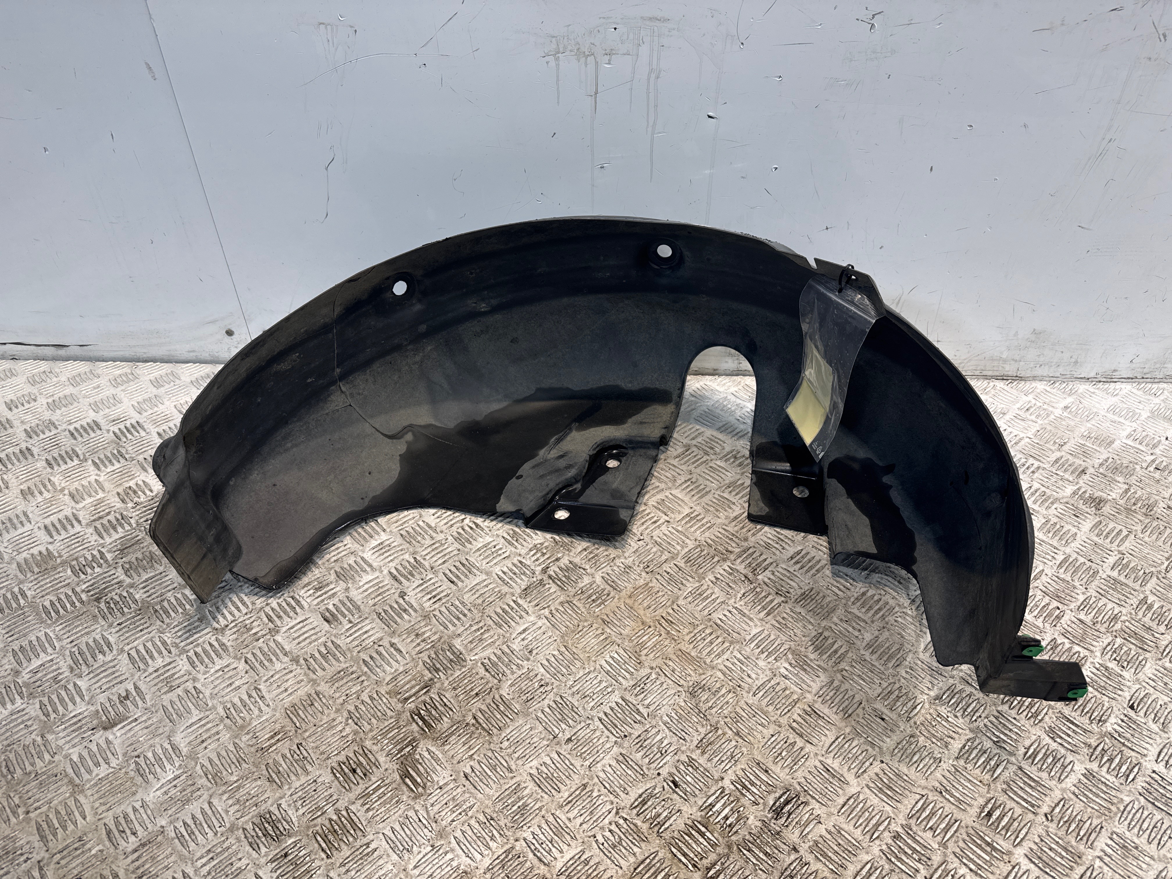 Pare boue arriere droit renault clio 5 phase 1