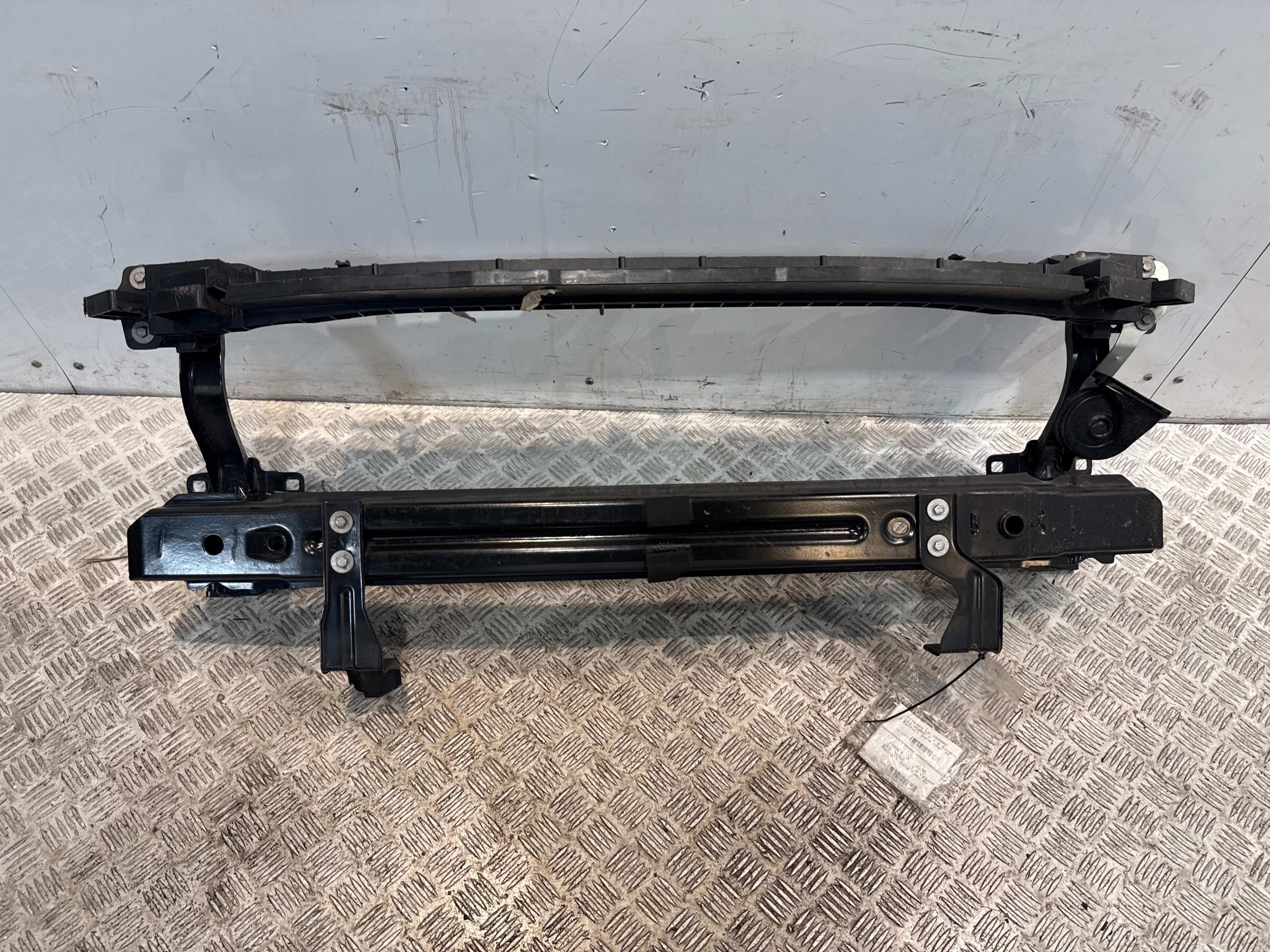 Renfort pare choc avant (traverse) citroen ds3 phase 1