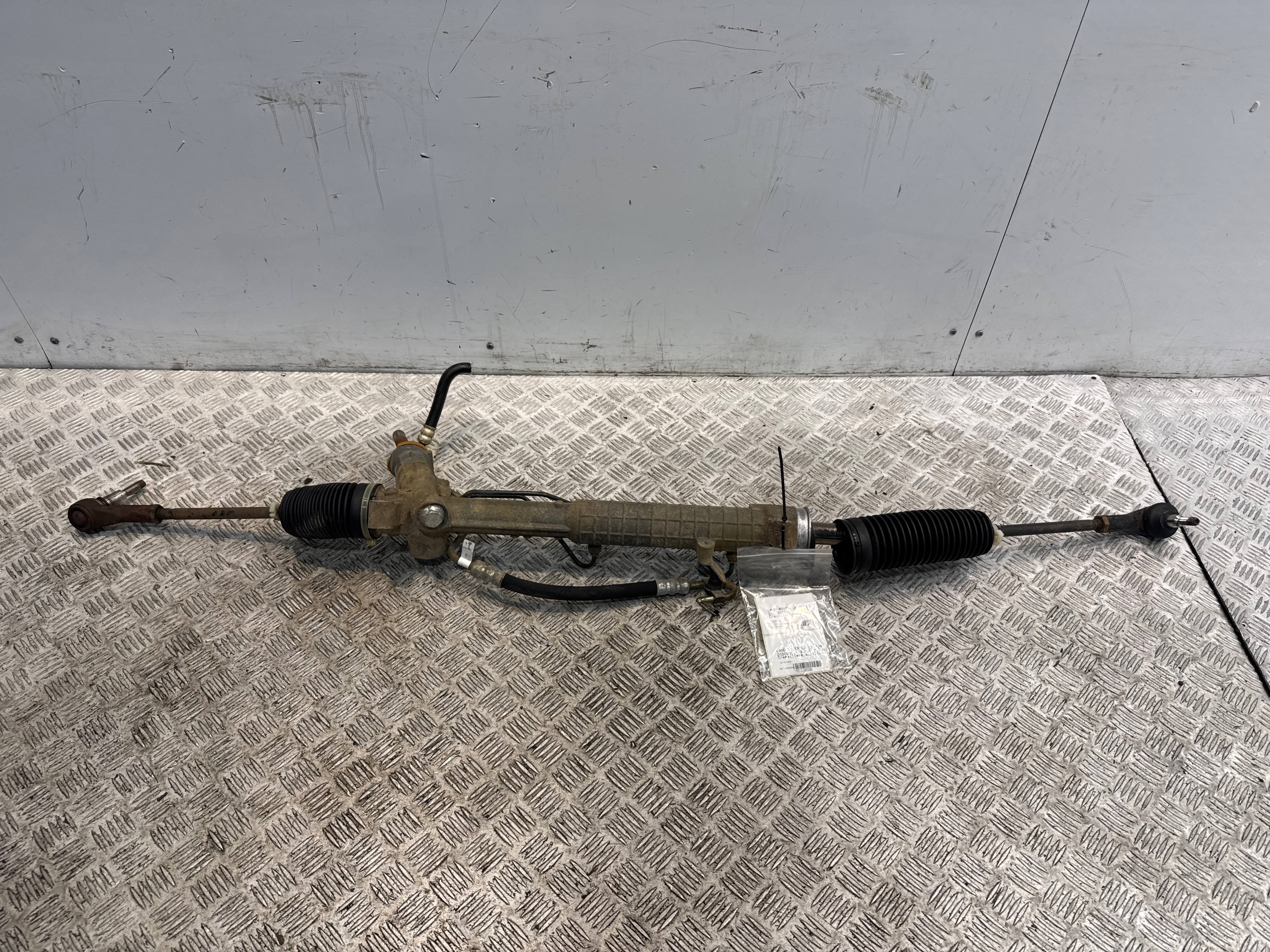 Cremaillere assistee land rover discovery 3