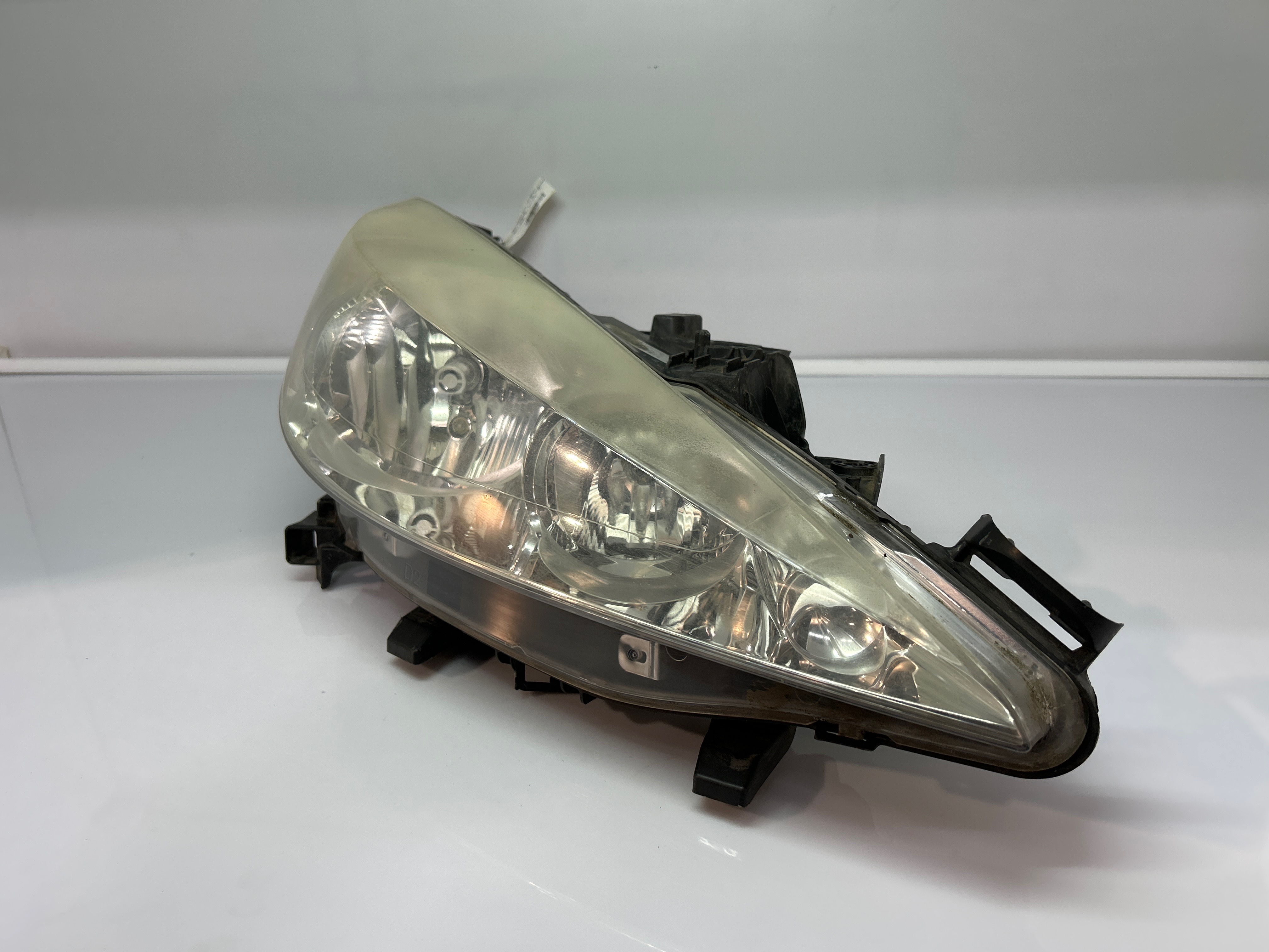 Optique avant principal droit (feux)(phare) peugeot 207 phase 1