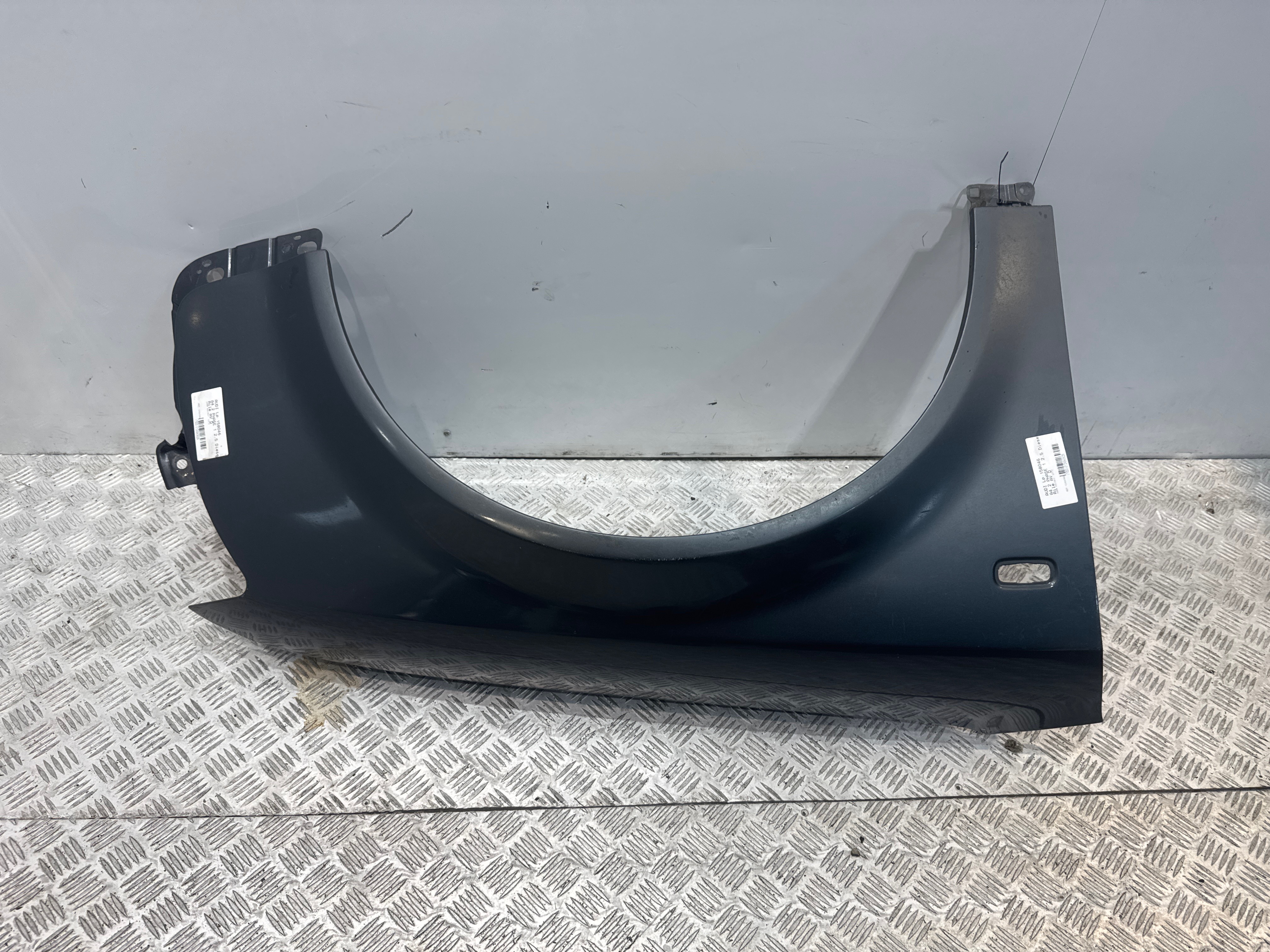 Aile avant droit audi a4 2 phase 1