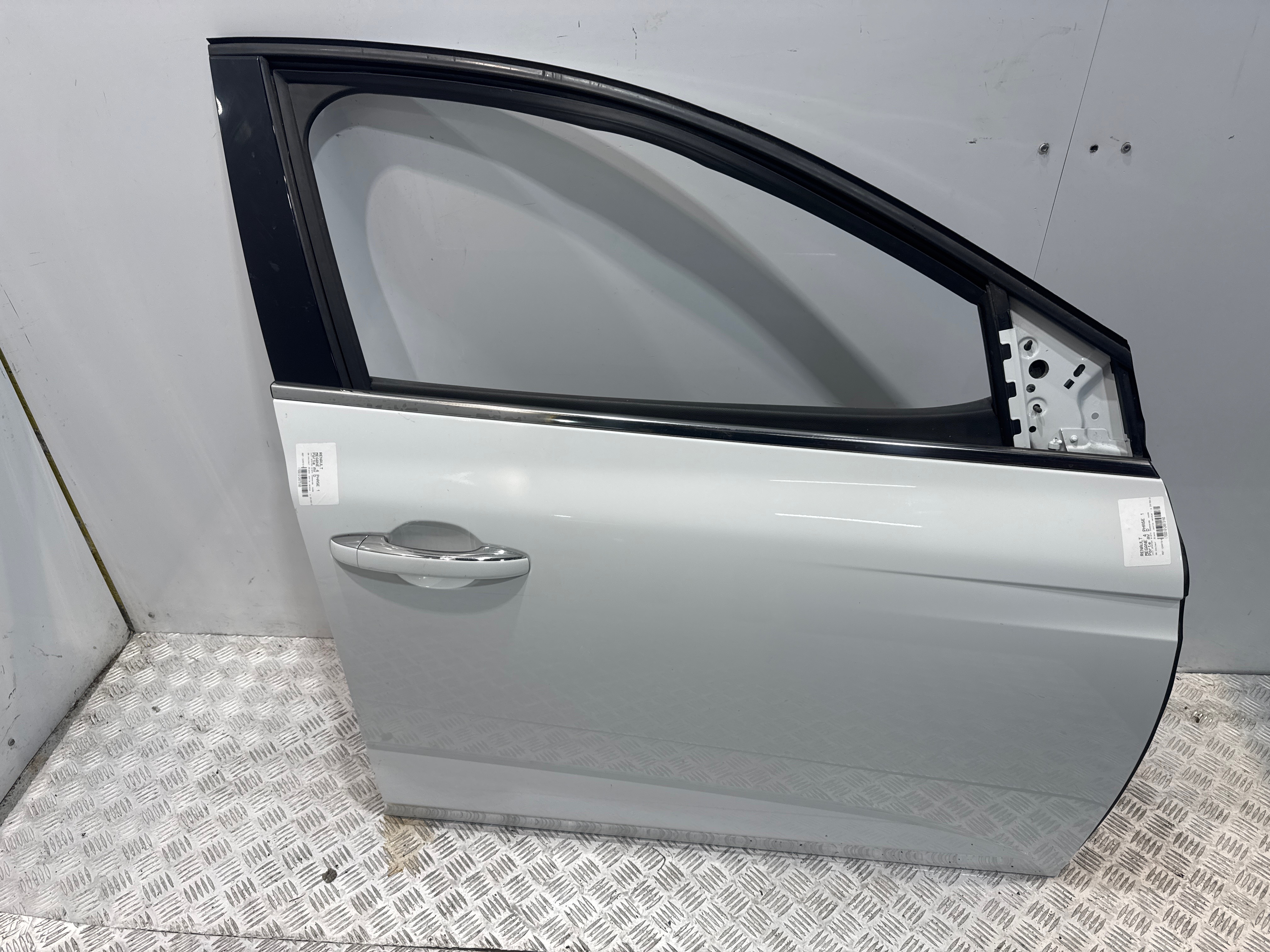Porte avant droit renault megane 4 phase 1