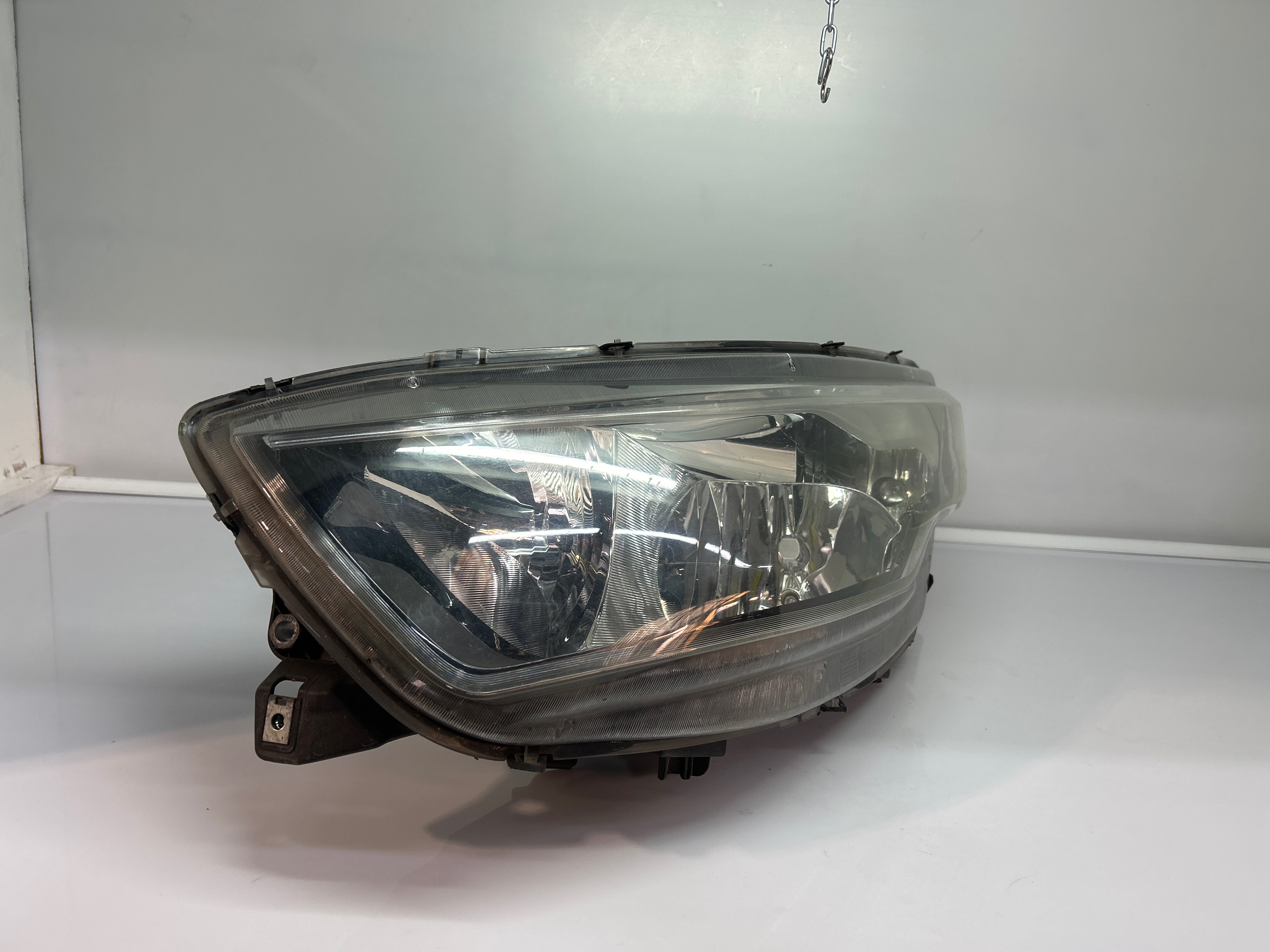 Optique avant principal gauche (feux)(phare) iveco daily 6 phase 1