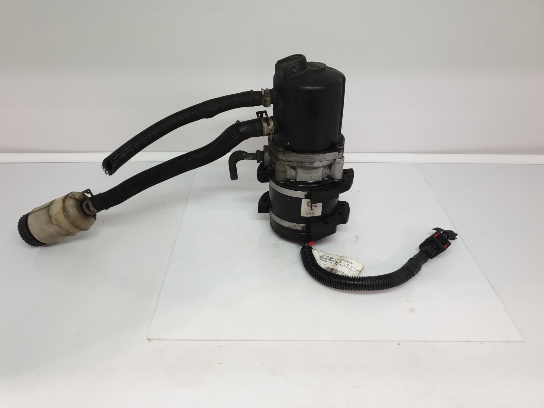 Pompe de direction citroen saxo phase 1