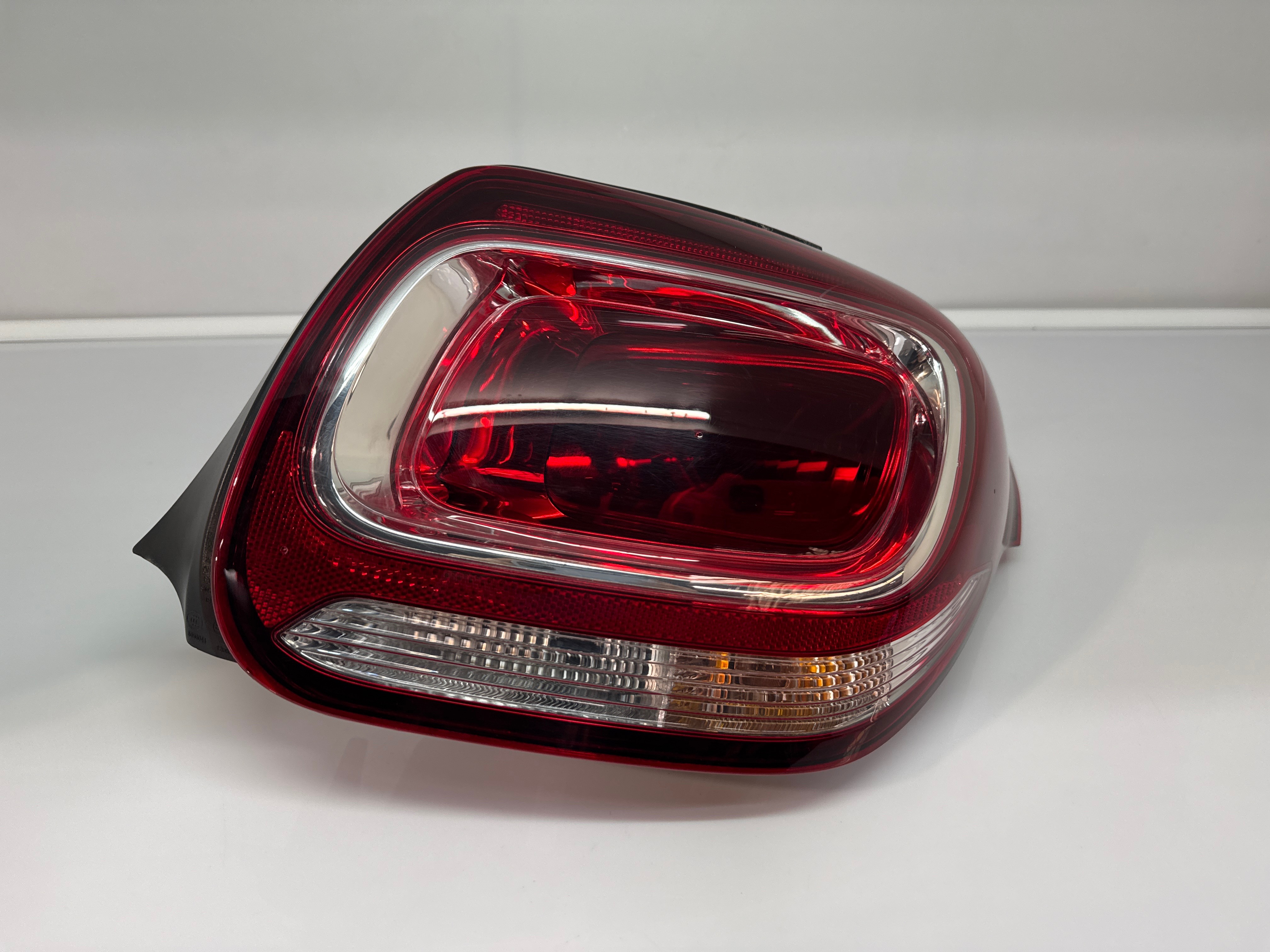 Feu arriere principal droit (feux) citroen ds3 phase 1