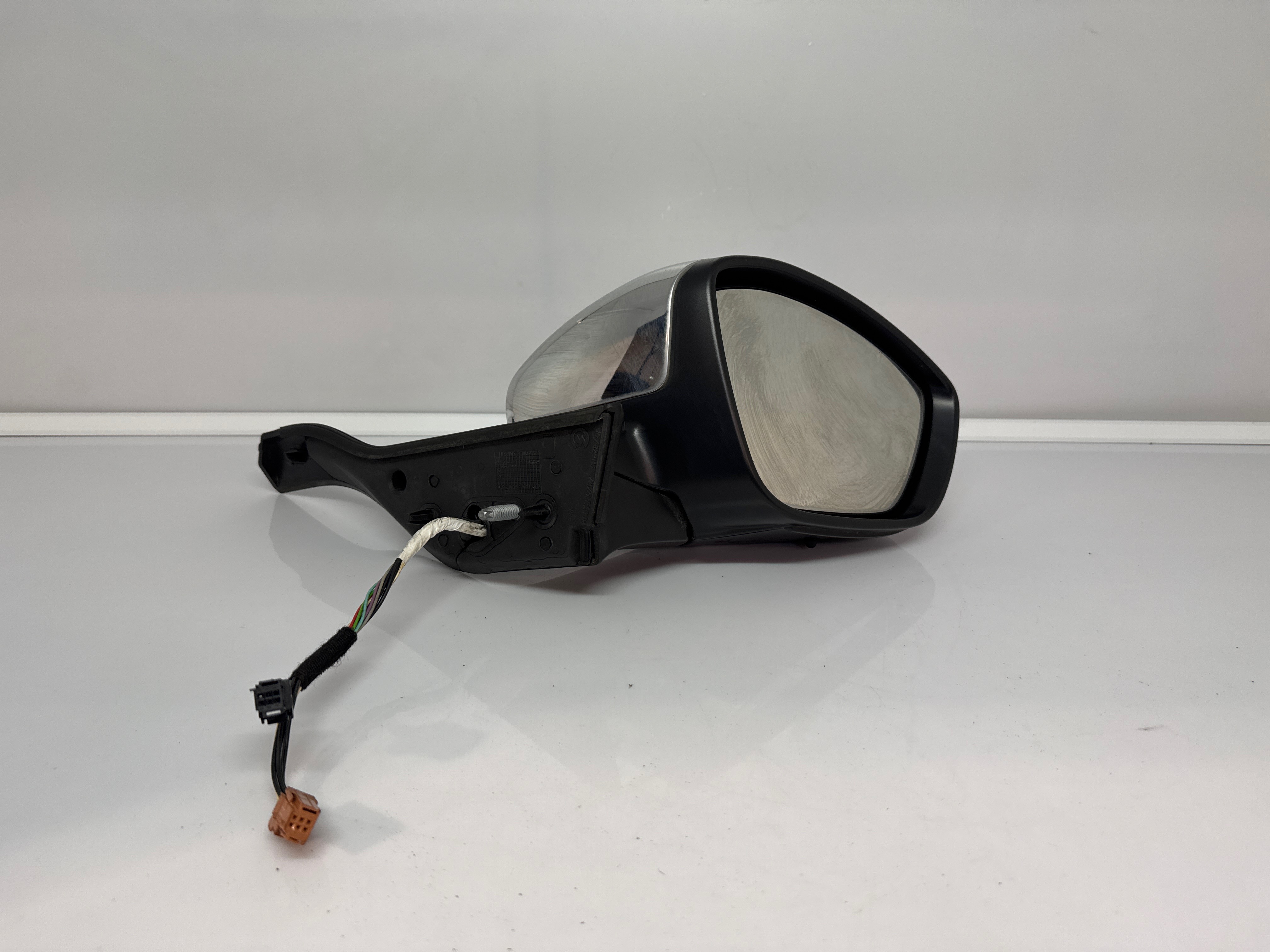 Retroviseur droit peugeot 208 1 phase 1