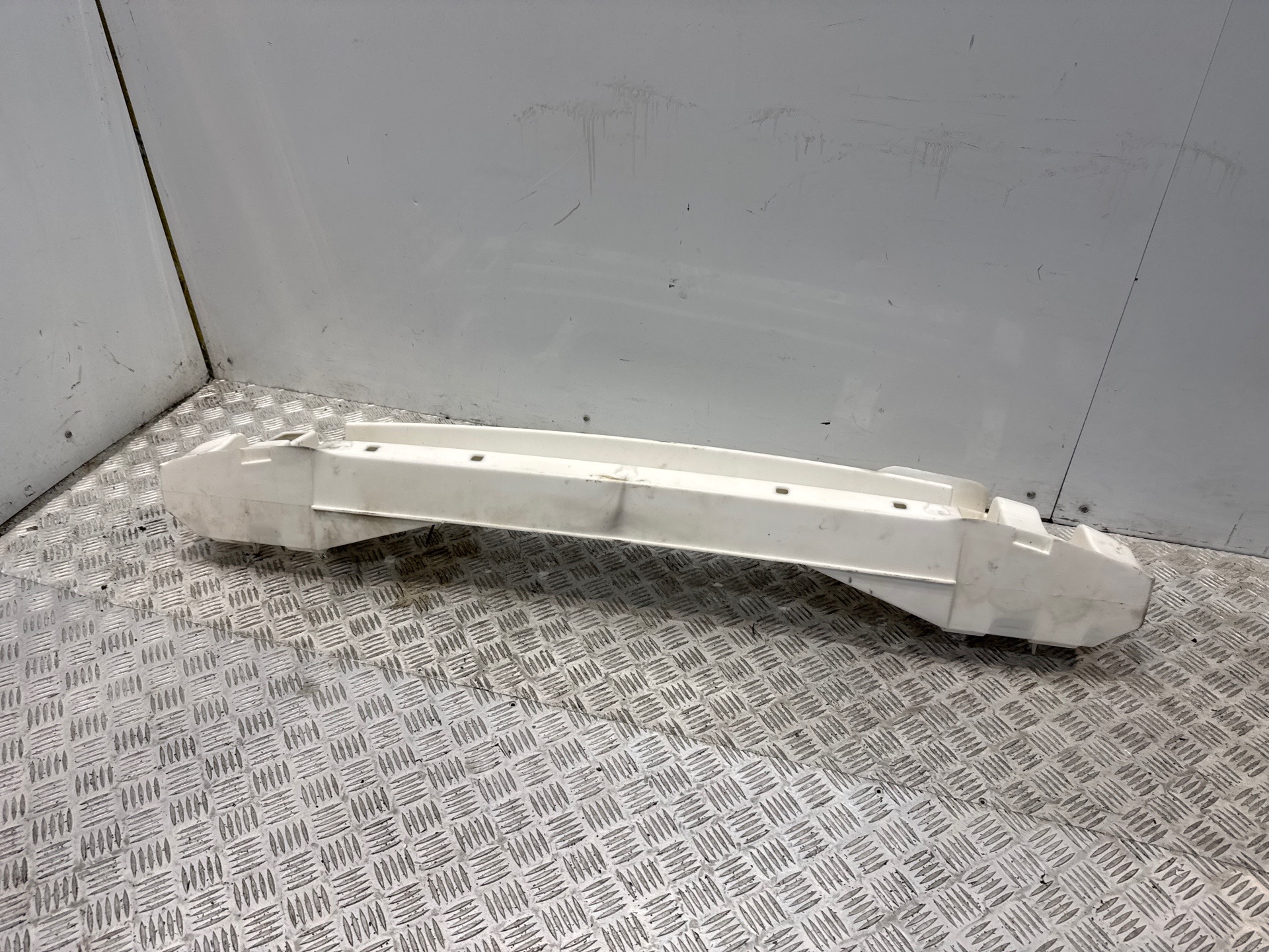 Renfort pare choc arriere (traverse) renault clio 5 phase 1