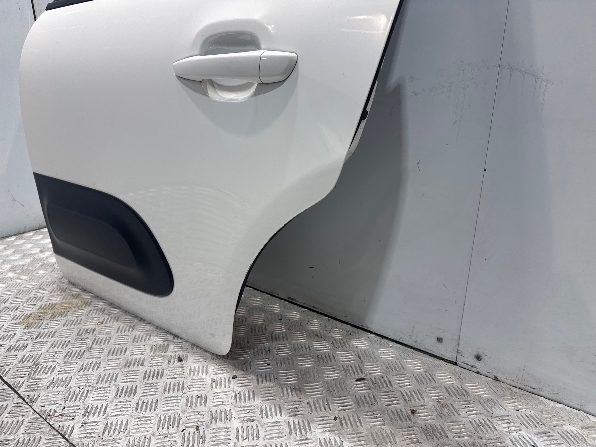 Porte arriere gauche citroen c3 3 phase 2
