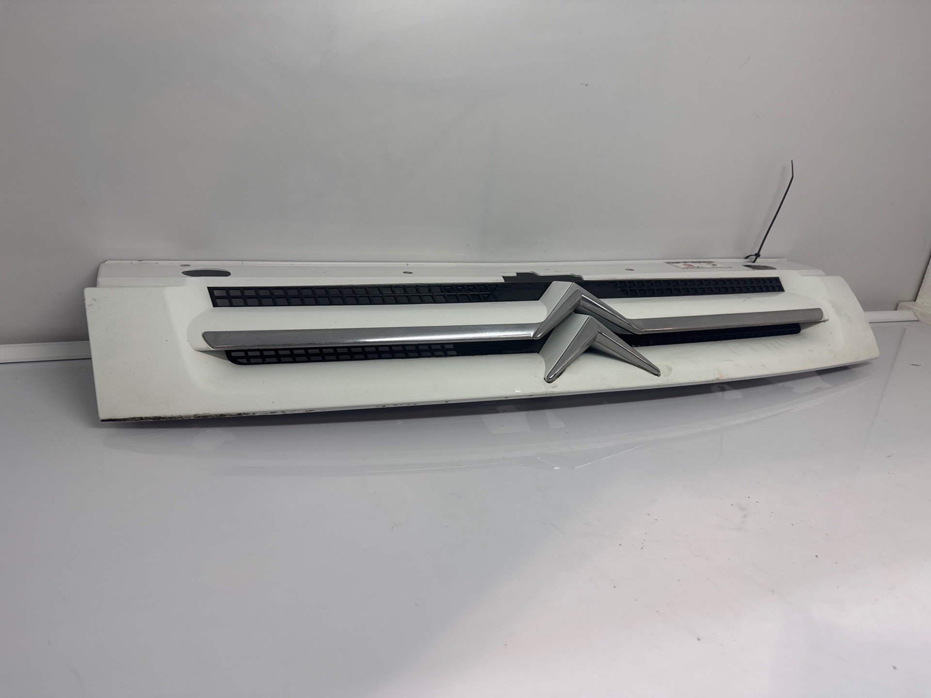 Calandre citroen berlingo 1 phase 2