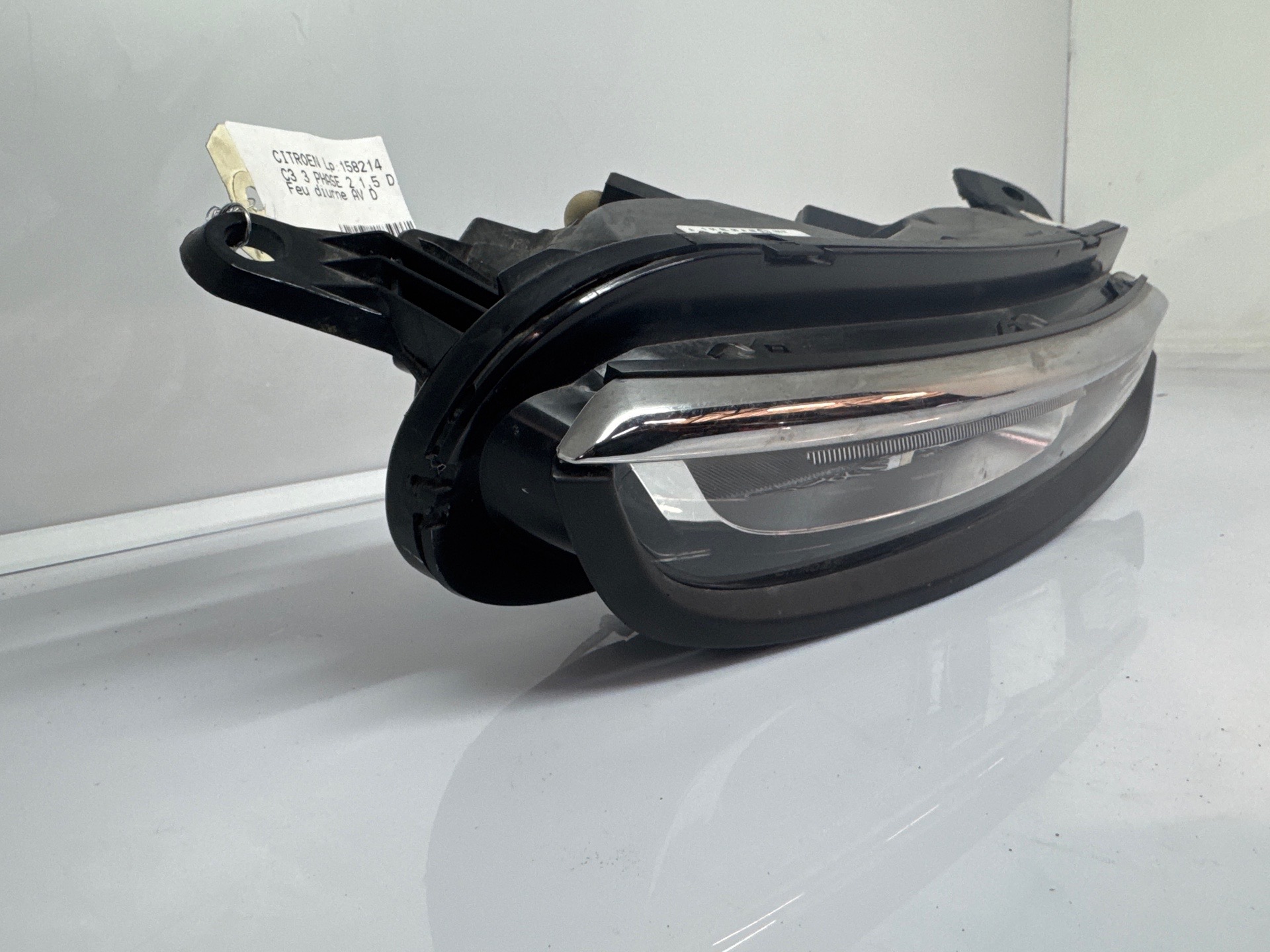 Feu diurne avant droit citroen c3 3 phase 2