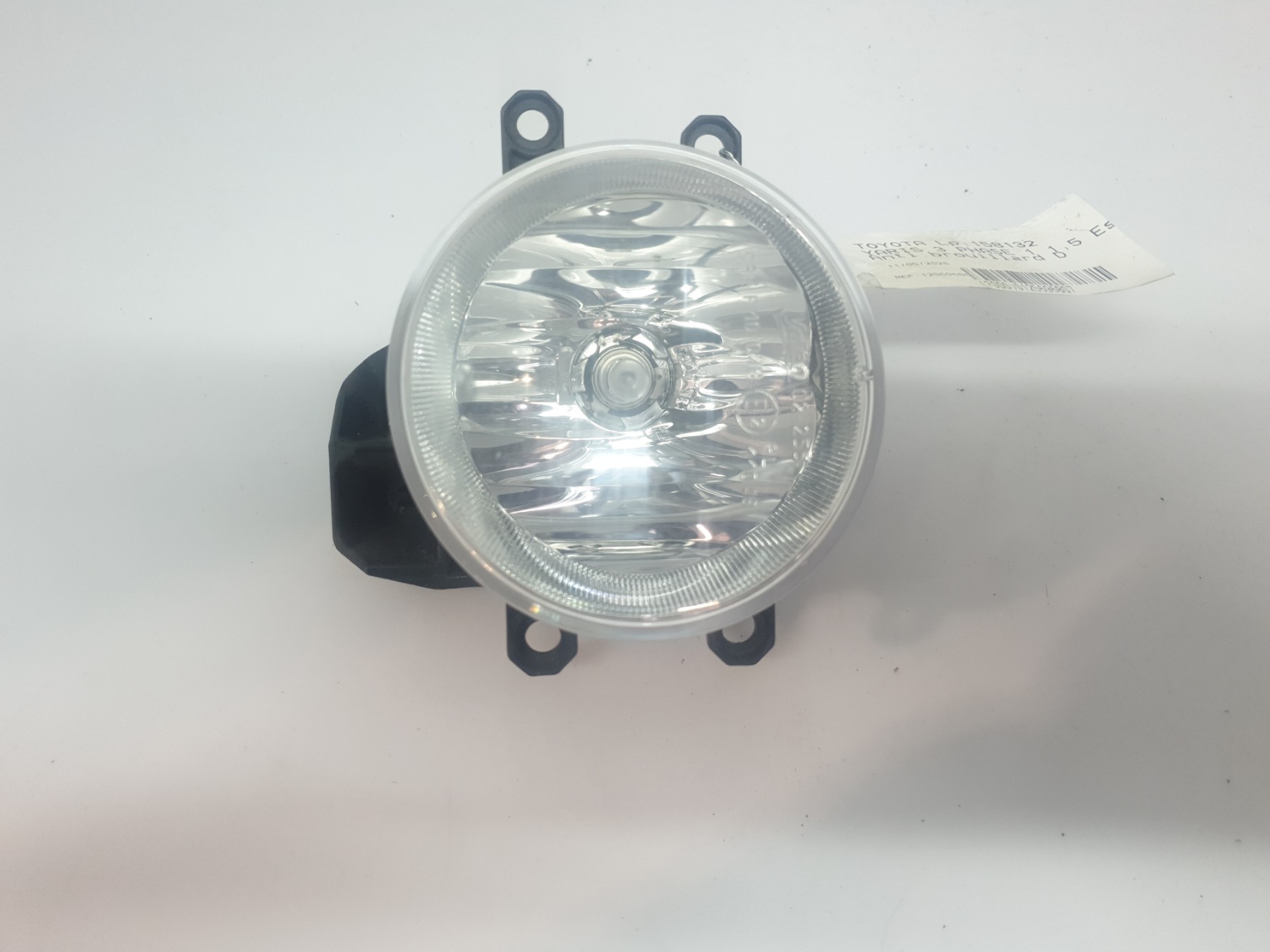 Anti brouillard droit (feux) toyota yaris 3 phase 1